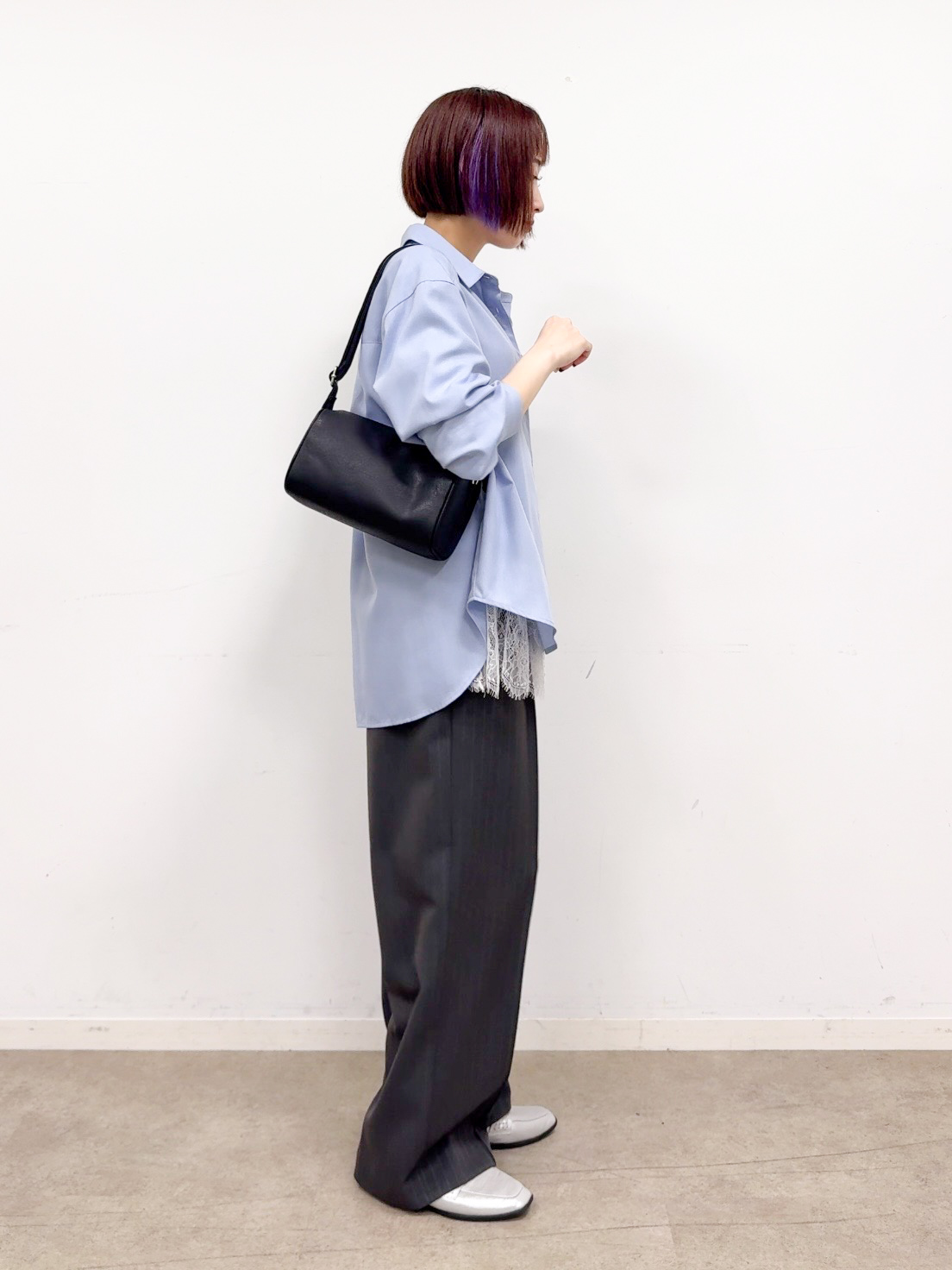 𝐜𝐡𝐢𝐤𝐚さんの「SHOO･LA･RUE｜【洗濯機可/S-LL】着こなし広がる レイヤードアソートTシャツ」を使ったコーディネート