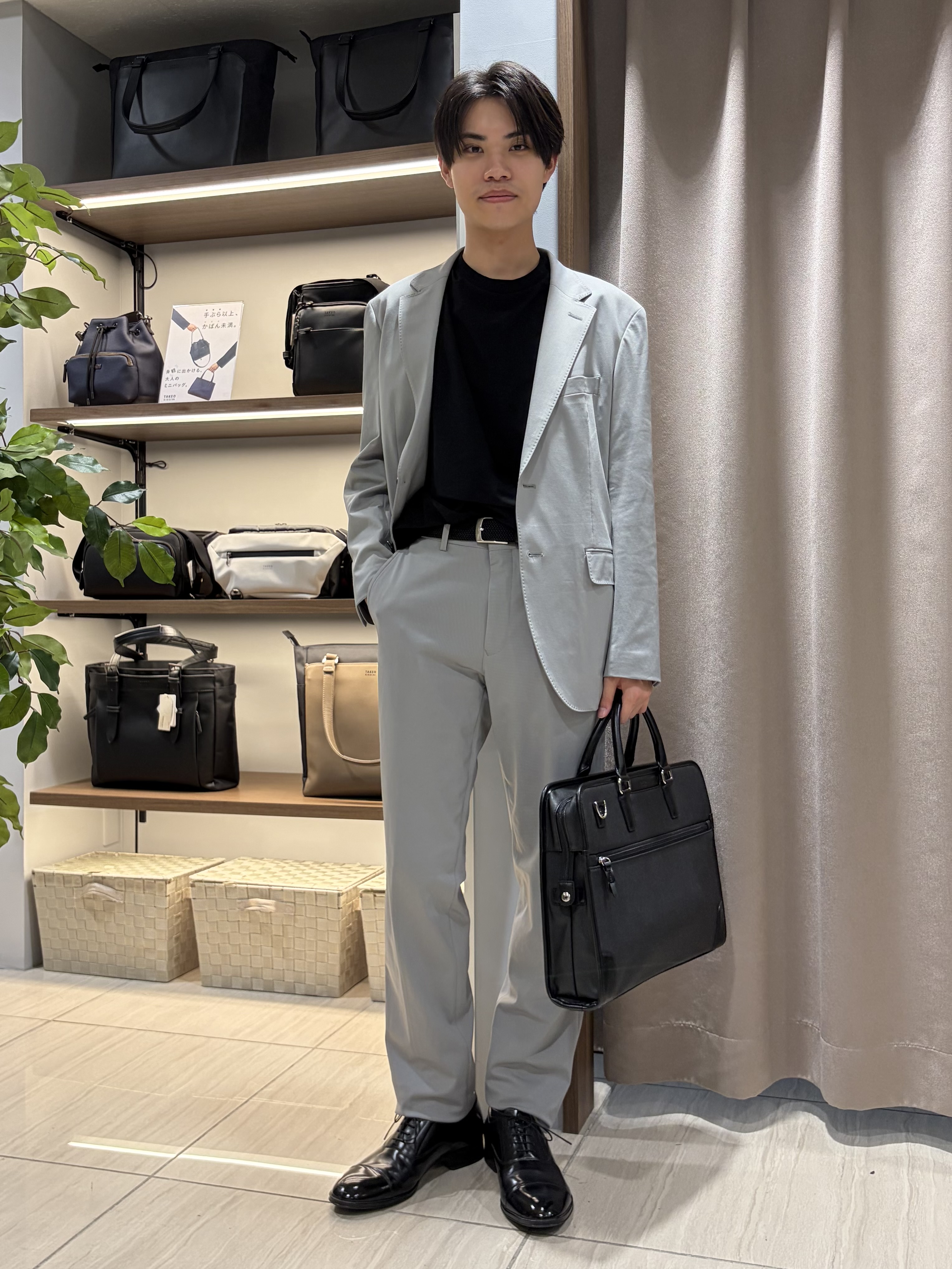 hiroさんの「TAKEO KIKUCHI｜【360&deg;ストレッチ／軽量】None Of Stress ライト ジャケット（セットアップ対応）」を使ったコーディネート