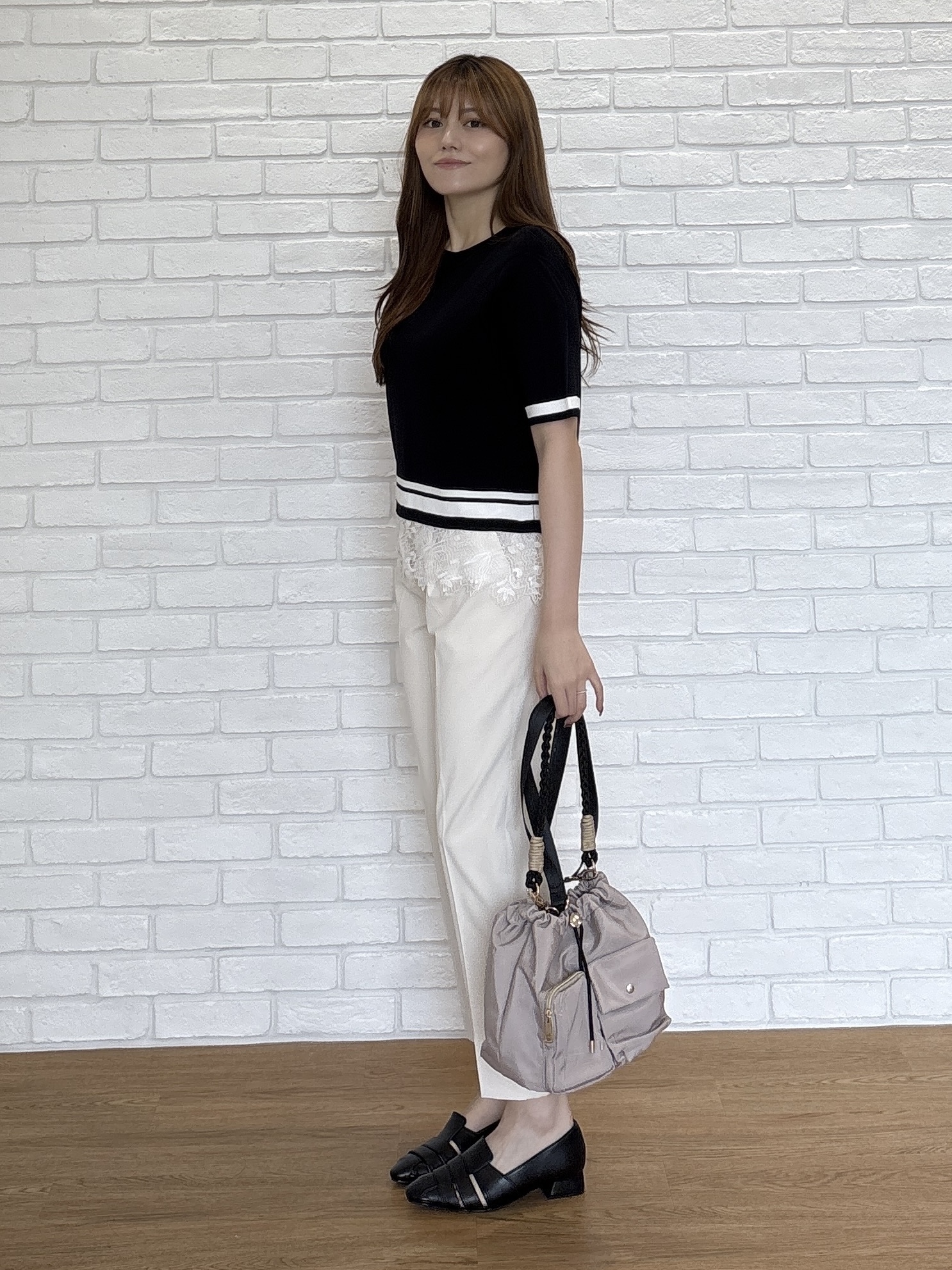 sayaさんの「grove｜【シリーズ累計36万枚／UVカット・ひんやり・洗濯機OK】やわらかドライタッチレースドッキングニット」を使ったコーディネート