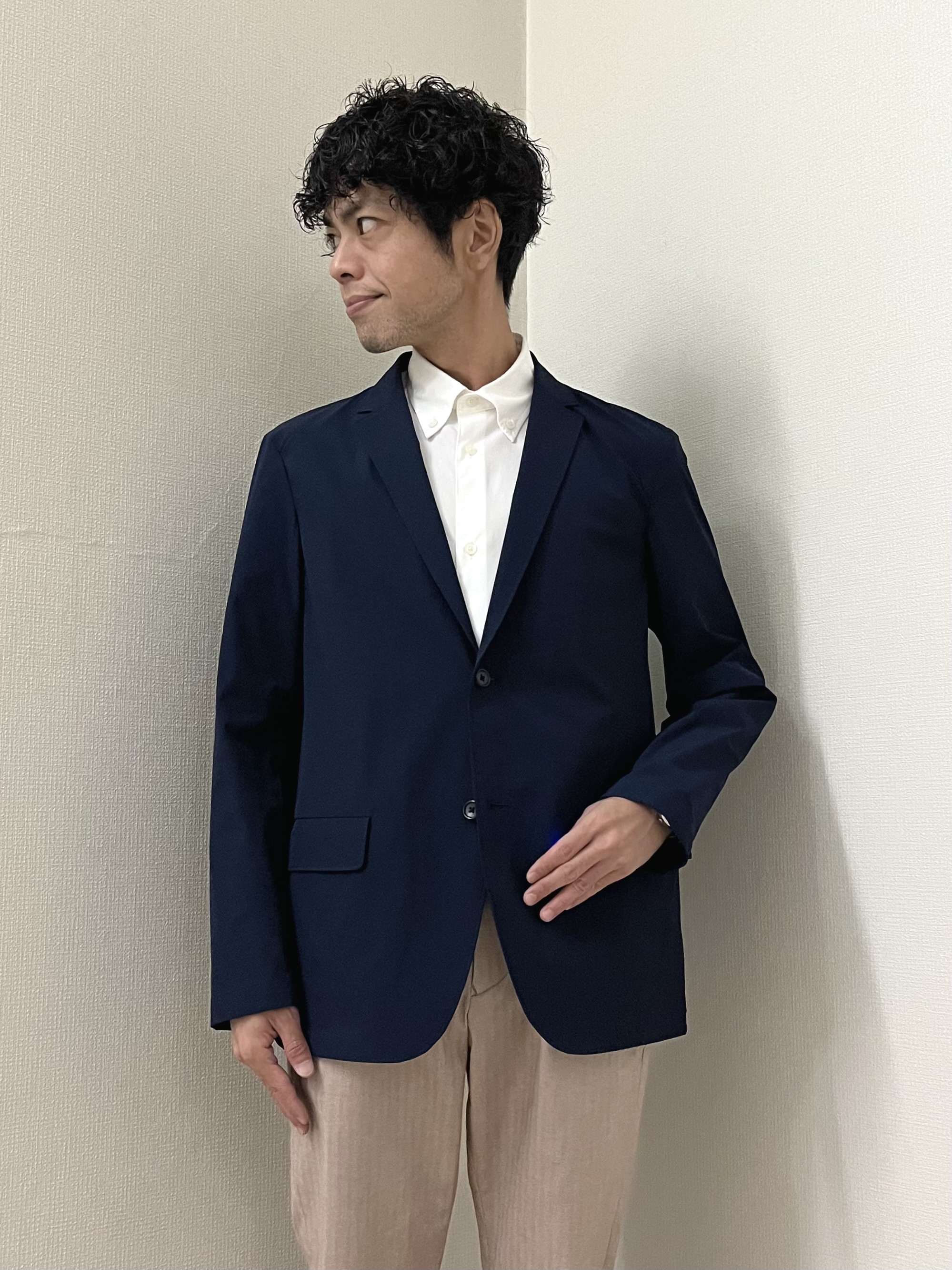 URAさんの「TAKEO KIKUCHI｜3Dナイロンストレッチ ジャケット」を使ったコーディネート