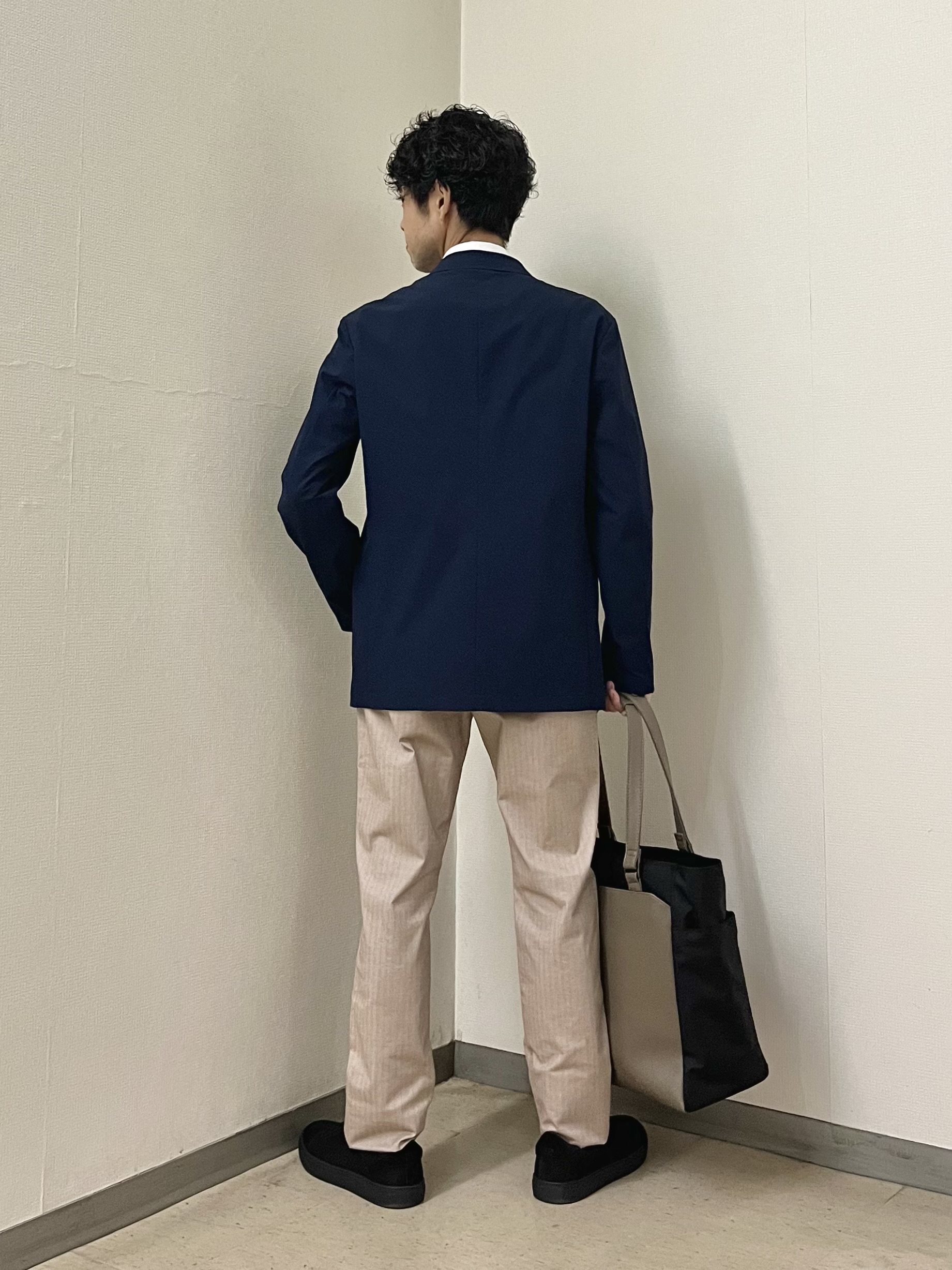 URAさんの「TAKEO KIKUCHI｜3Dナイロンストレッチ ジャケット」を使ったコーディネート