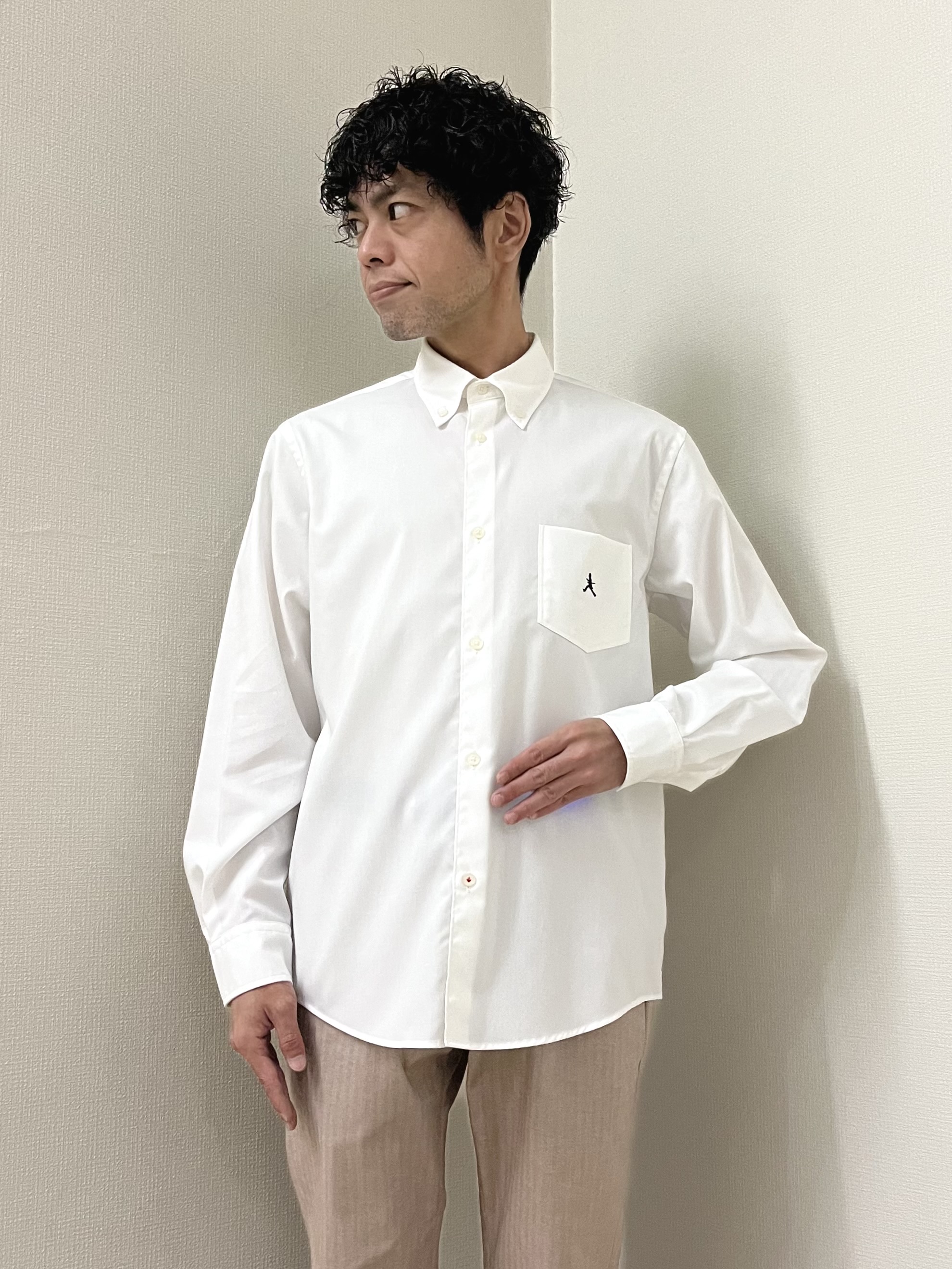 URAさんの「TAKEO KIKUCHI｜【360&deg;ストレッチ／軽量】None Of Stress ライト ジャケット（セットアップ対応）」を使ったコーディネート