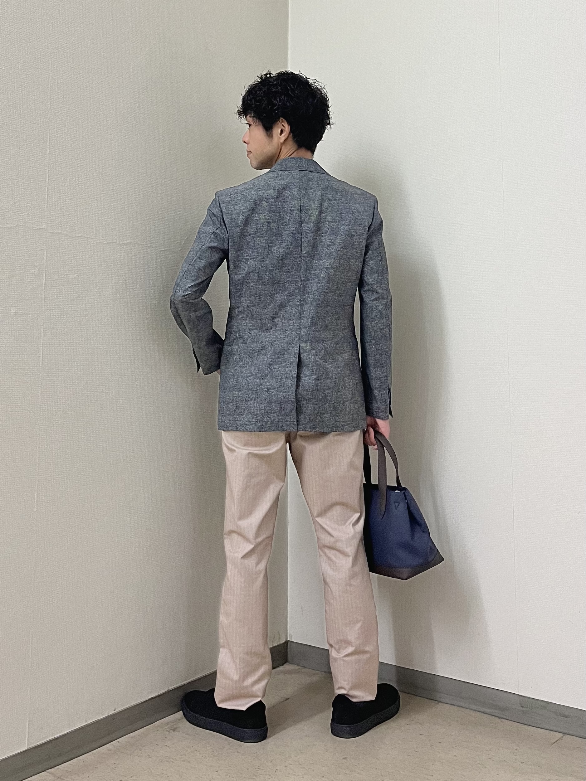 URAさんの「TAKEO KIKUCHI｜【抗菌防臭】COOL DOTS（R）ドビープリント ジャケット」を使ったコーディネート