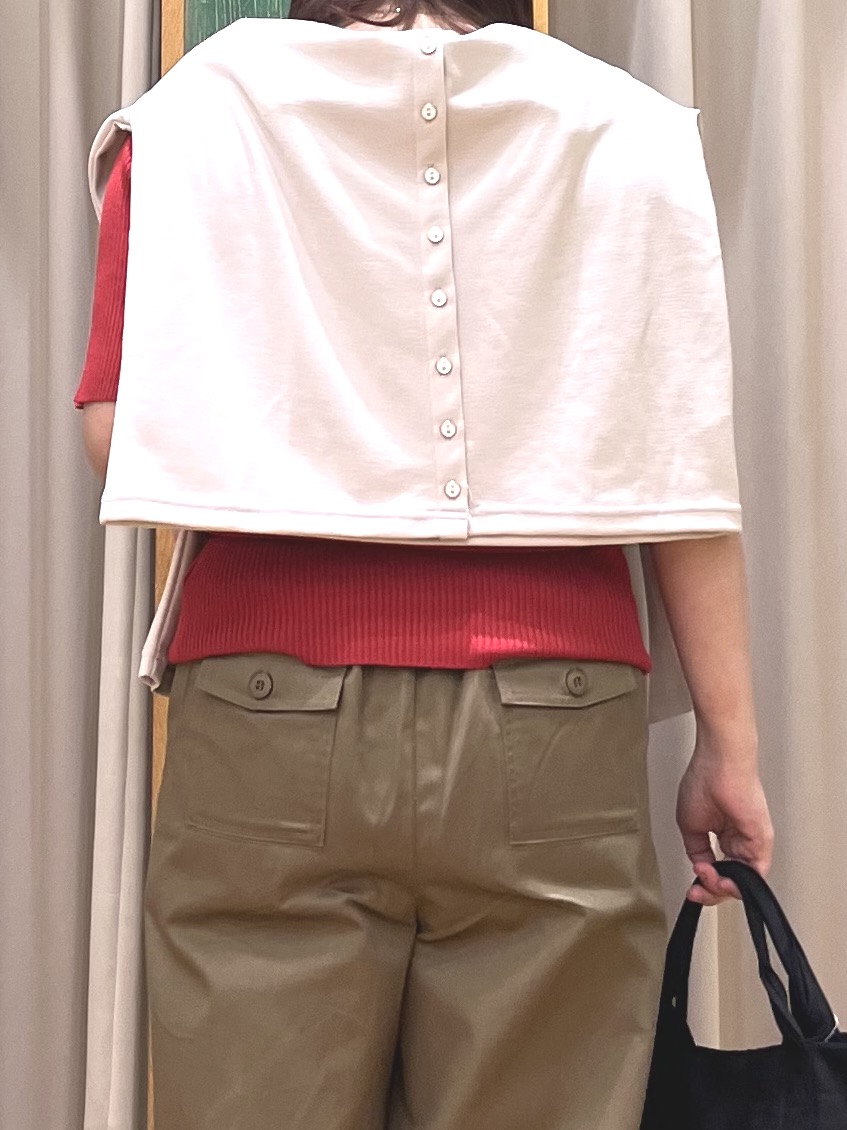 ゆっきーさんの「SHOO･LA･RUE｜【毛玉になりにくい/洗濯機可/S-LL】大人上品な 5分袖スクエアトップス」を使ったコーディネート