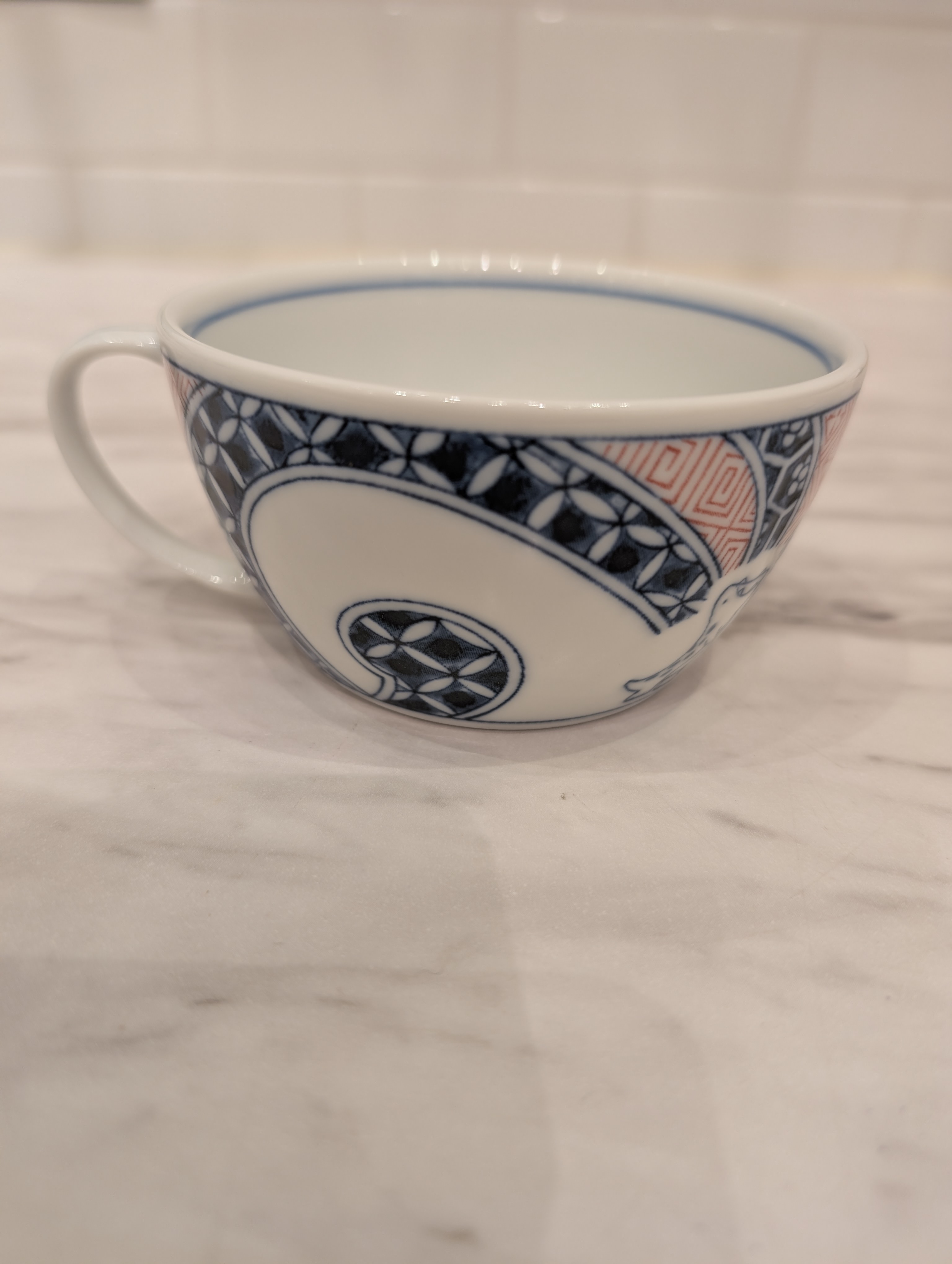 みりんさんの「212 KITCHEN STORE｜江戸っ子恐竜 祥瑞竜 パックふた付スープマグカップ」を使ったコーディネート