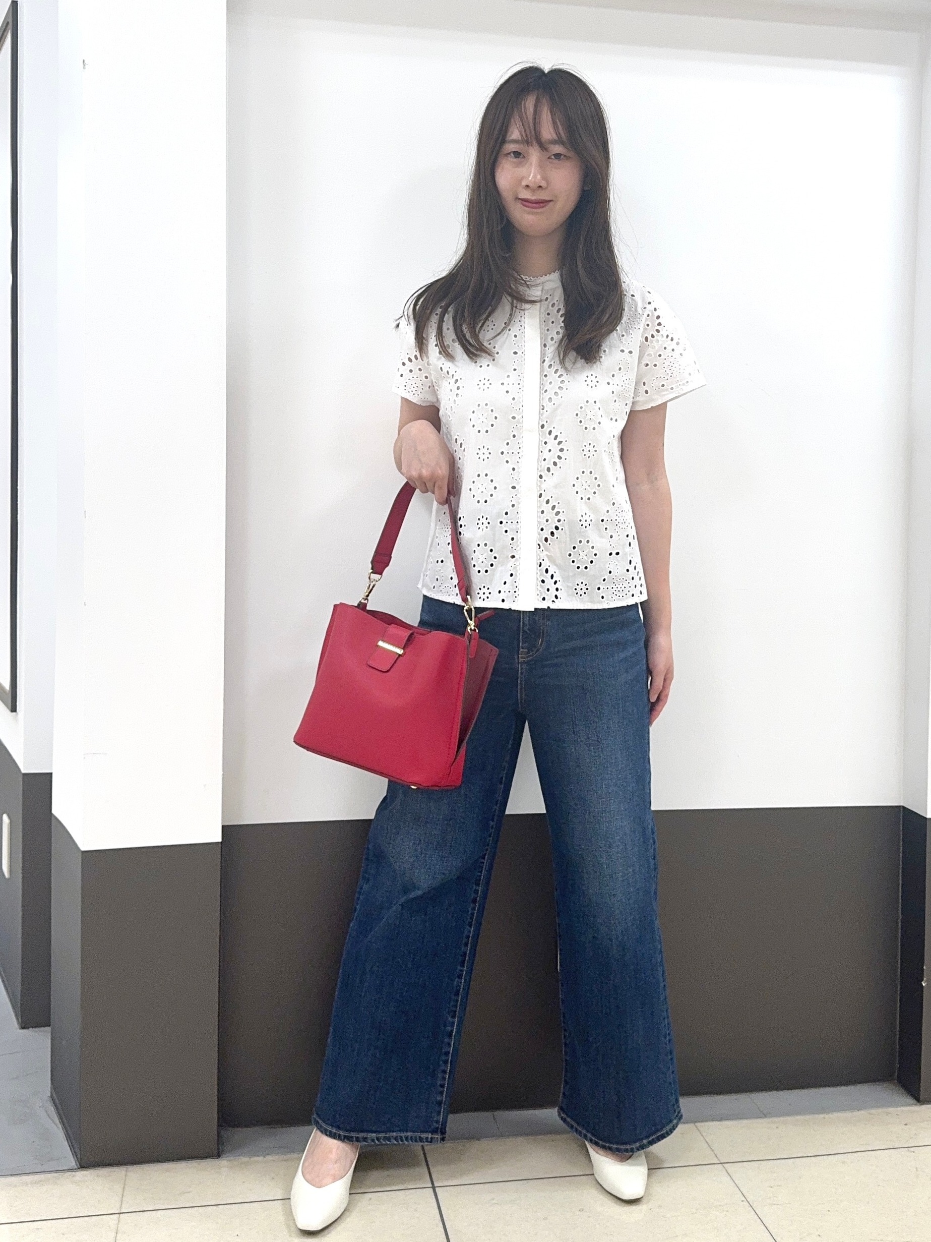 Nrinさんの「Reflect｜【通勤◎】カットワーク刺繍レース シャツブラウス」を使ったコーディネート