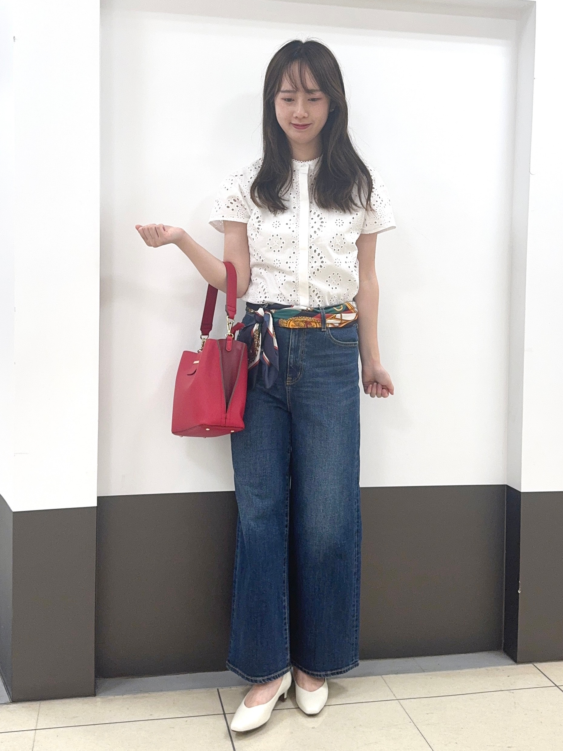 Nrinさんの「Reflect｜【通勤◎】カットワーク刺繍レース シャツブラウス」を使ったコーディネート