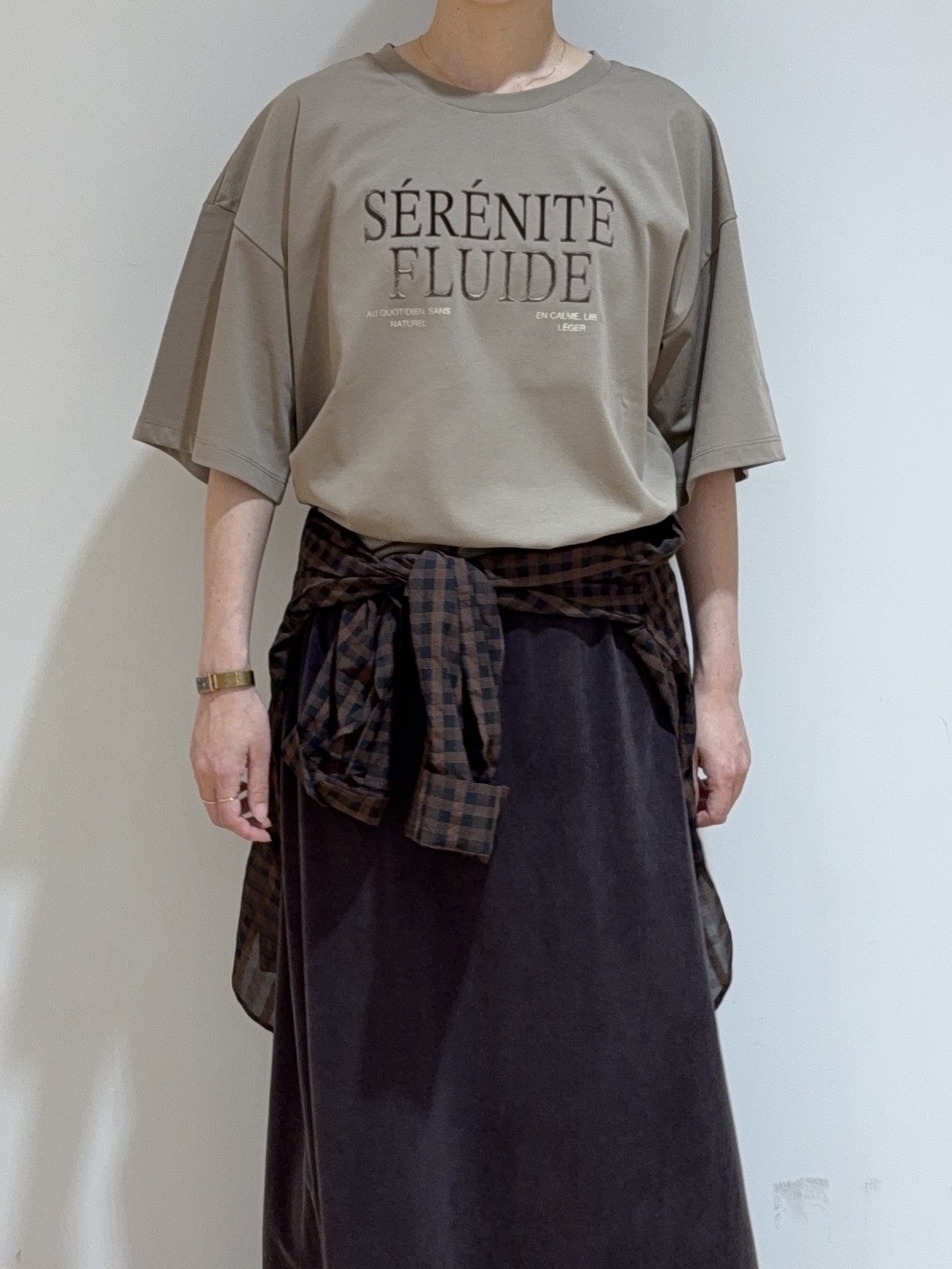 あやさんの「UNTITLED｜コットンロゴTシャツ」を使ったコーディネート