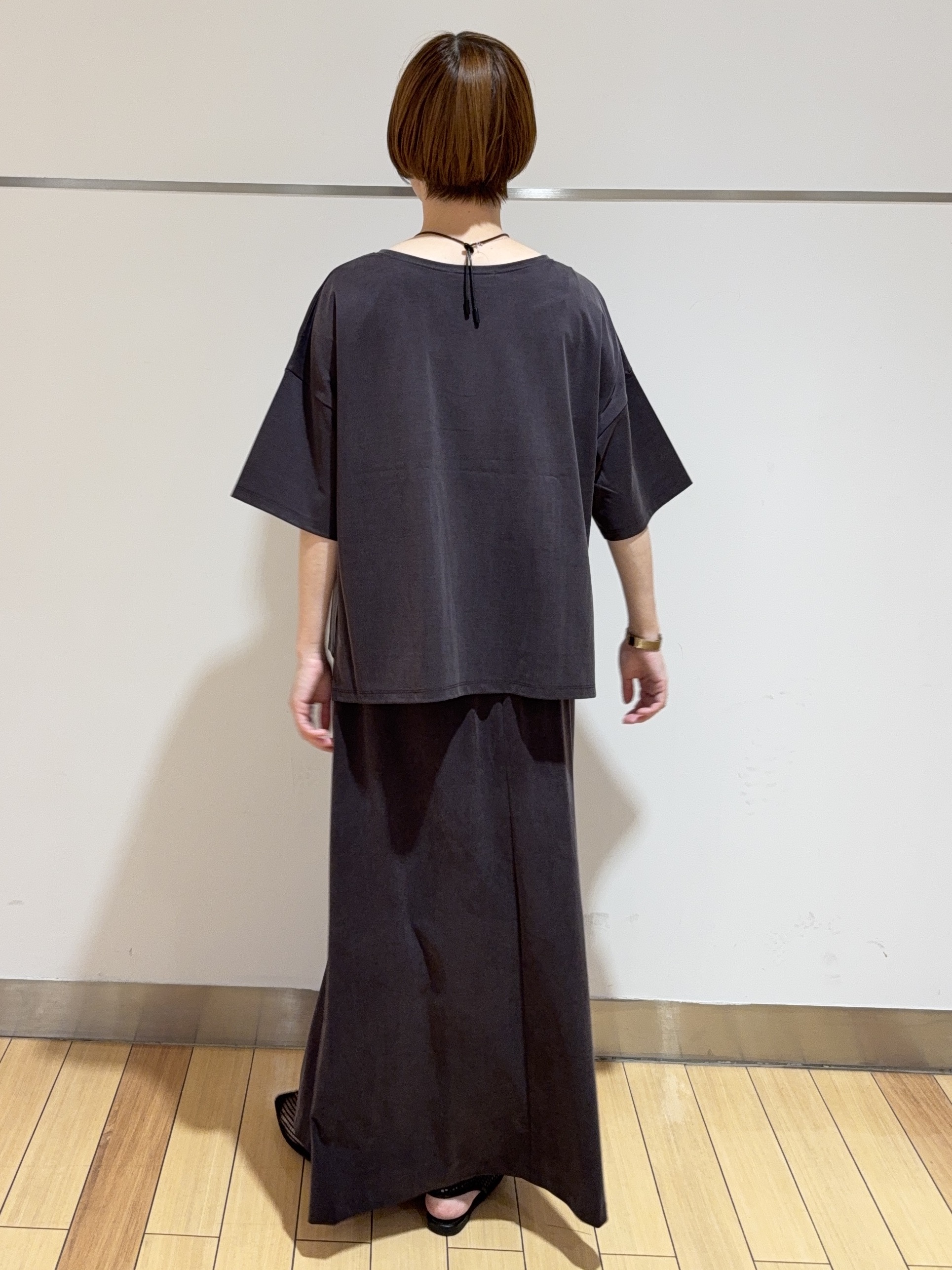 あやさんの「UNTITLED｜コットンロゴTシャツ」を使ったコーディネート