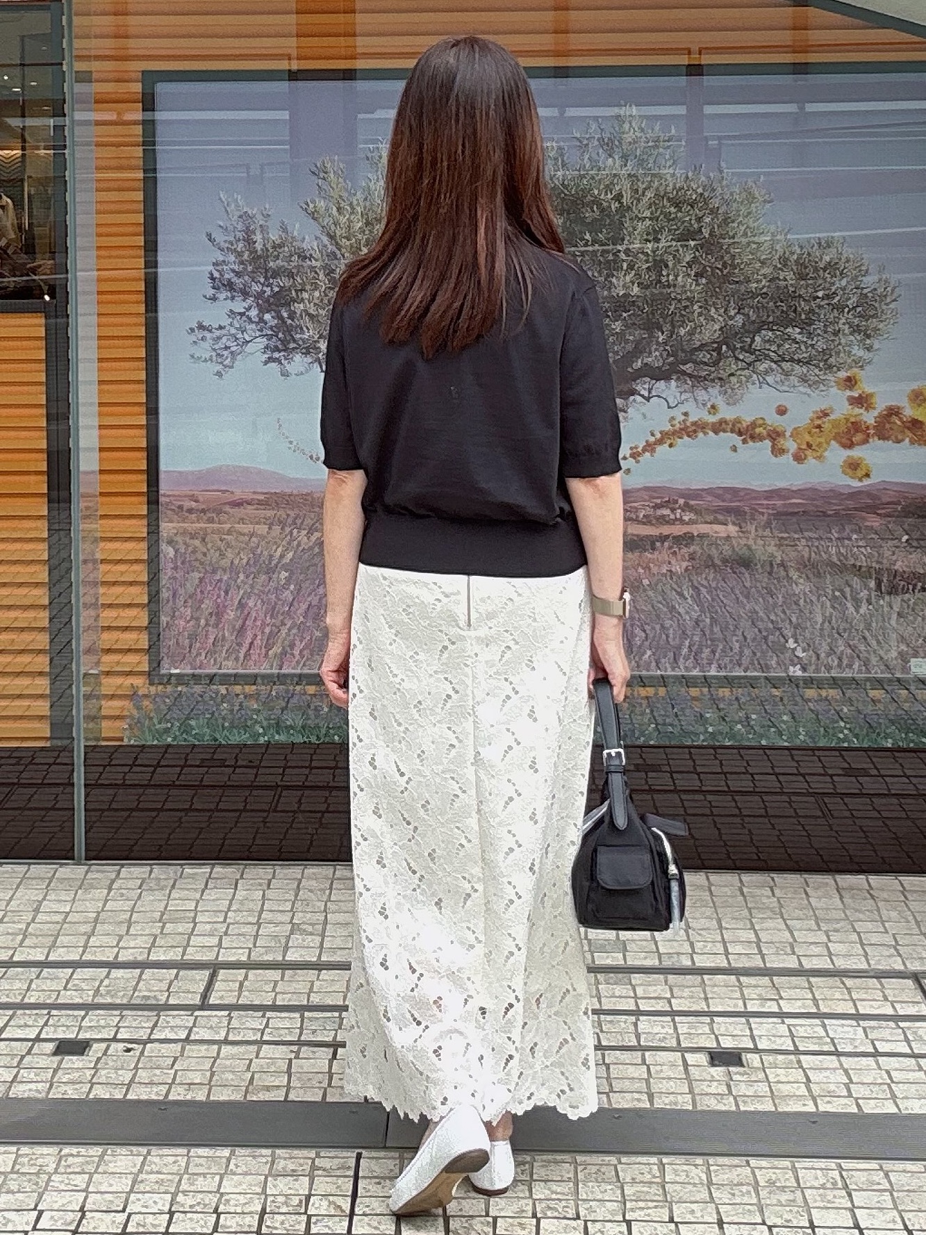 makiさんの「UNTITLED｜【すっきり秋羽織り/前開きボタン】ドライタッチ5分袖カーディガン」を使ったコーディネート