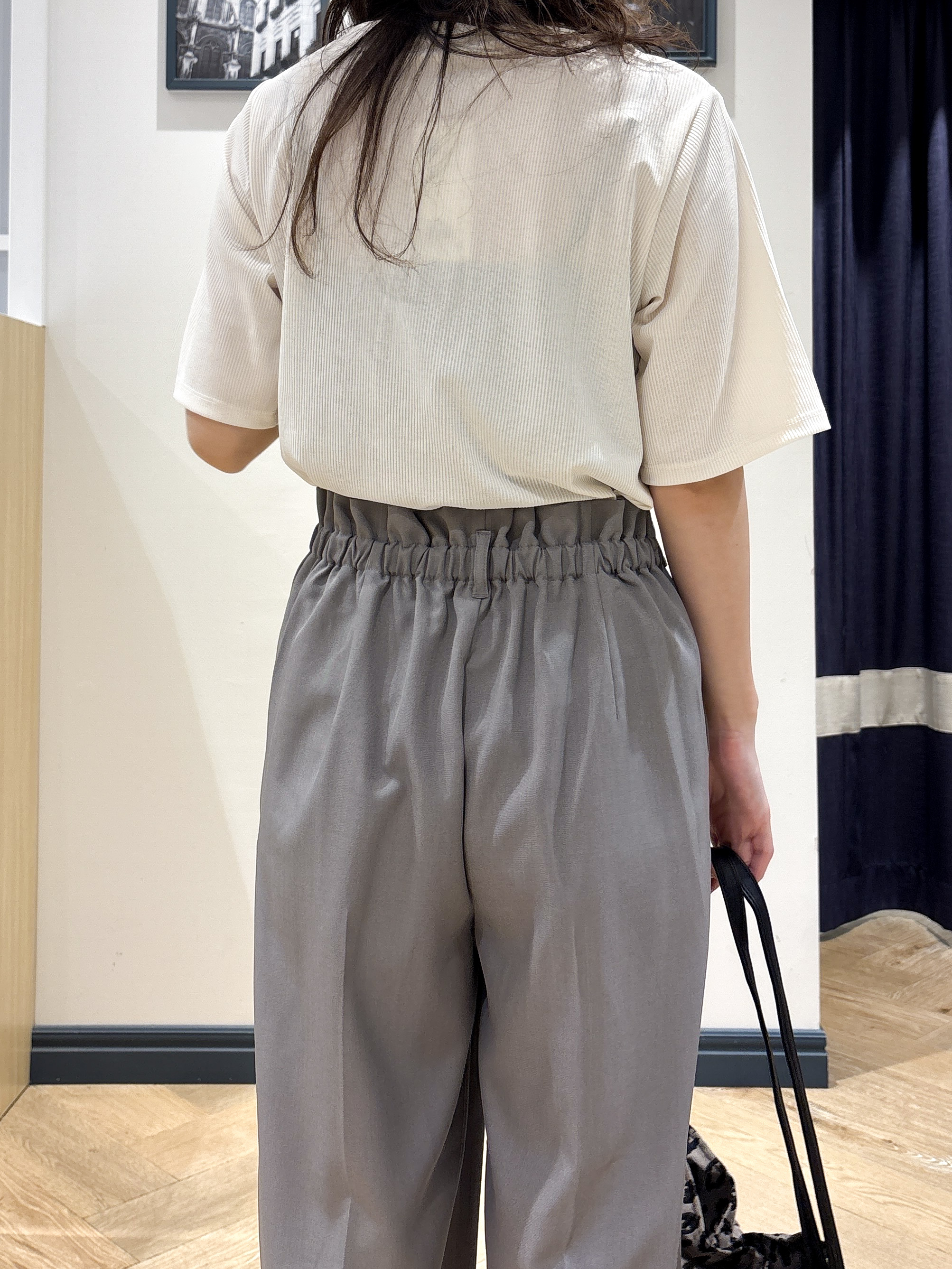 ayakaさんの「grove｜着るだけで旬顔 ドレープネックテレコTシャツ」を使ったコーディネート