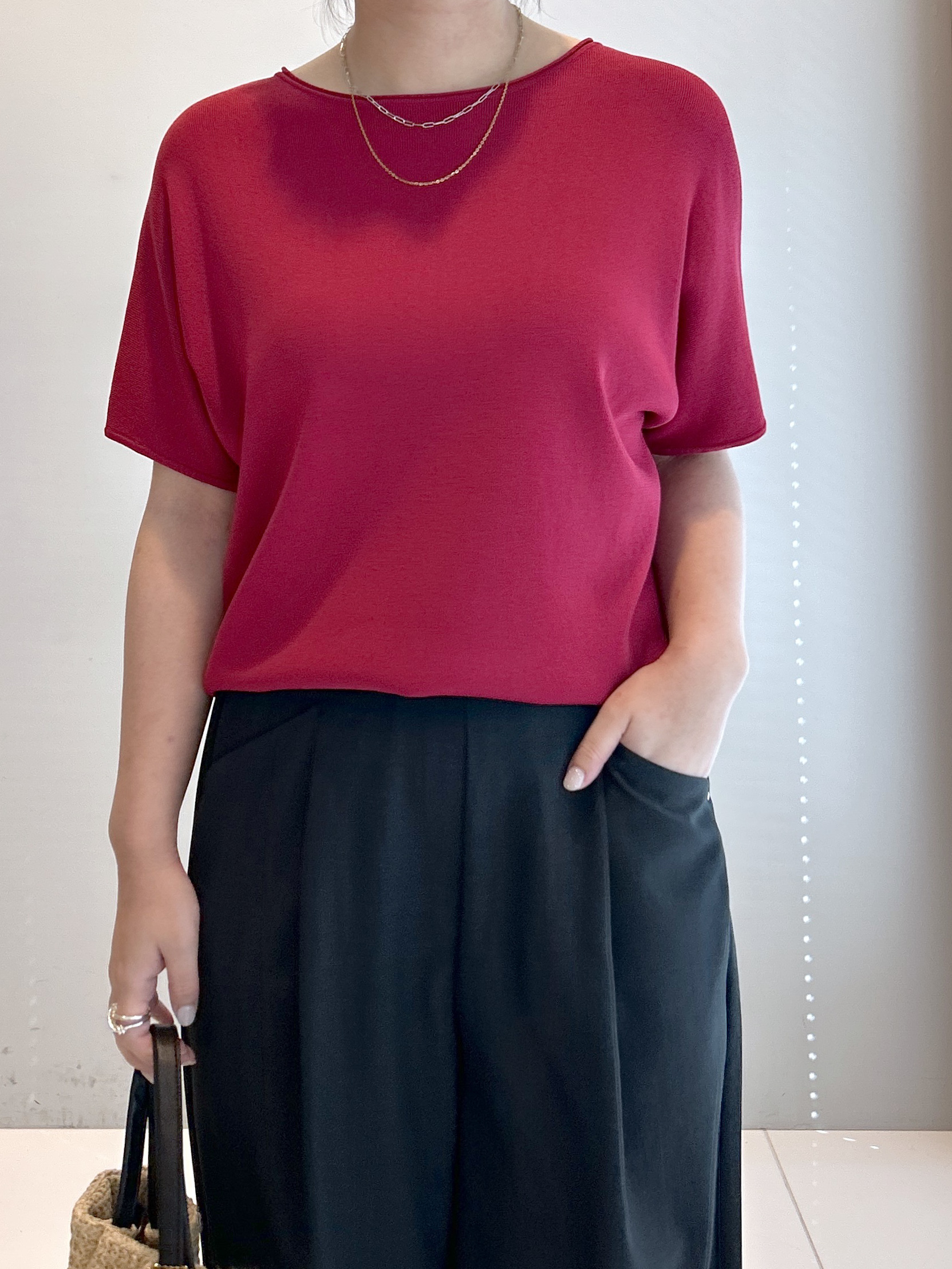 Hirokaさんの「grove｜【シリーズ累計36万枚！名品ニット】やわらかドライタッチ ドルマンニット」を使ったコーディネート