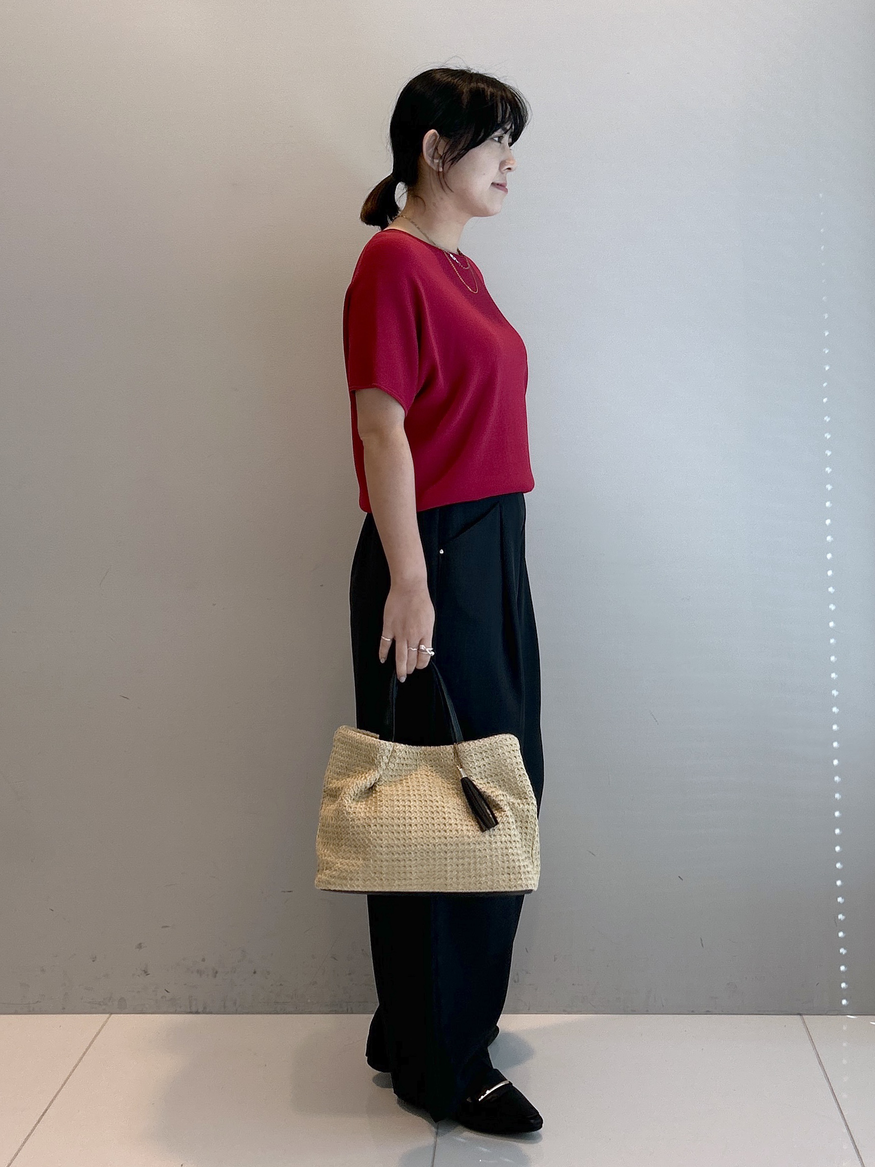 Hirokaさんの「grove｜【シリーズ累計36万枚！名品ニット】やわらかドライタッチ ドルマンニット」を使ったコーディネート