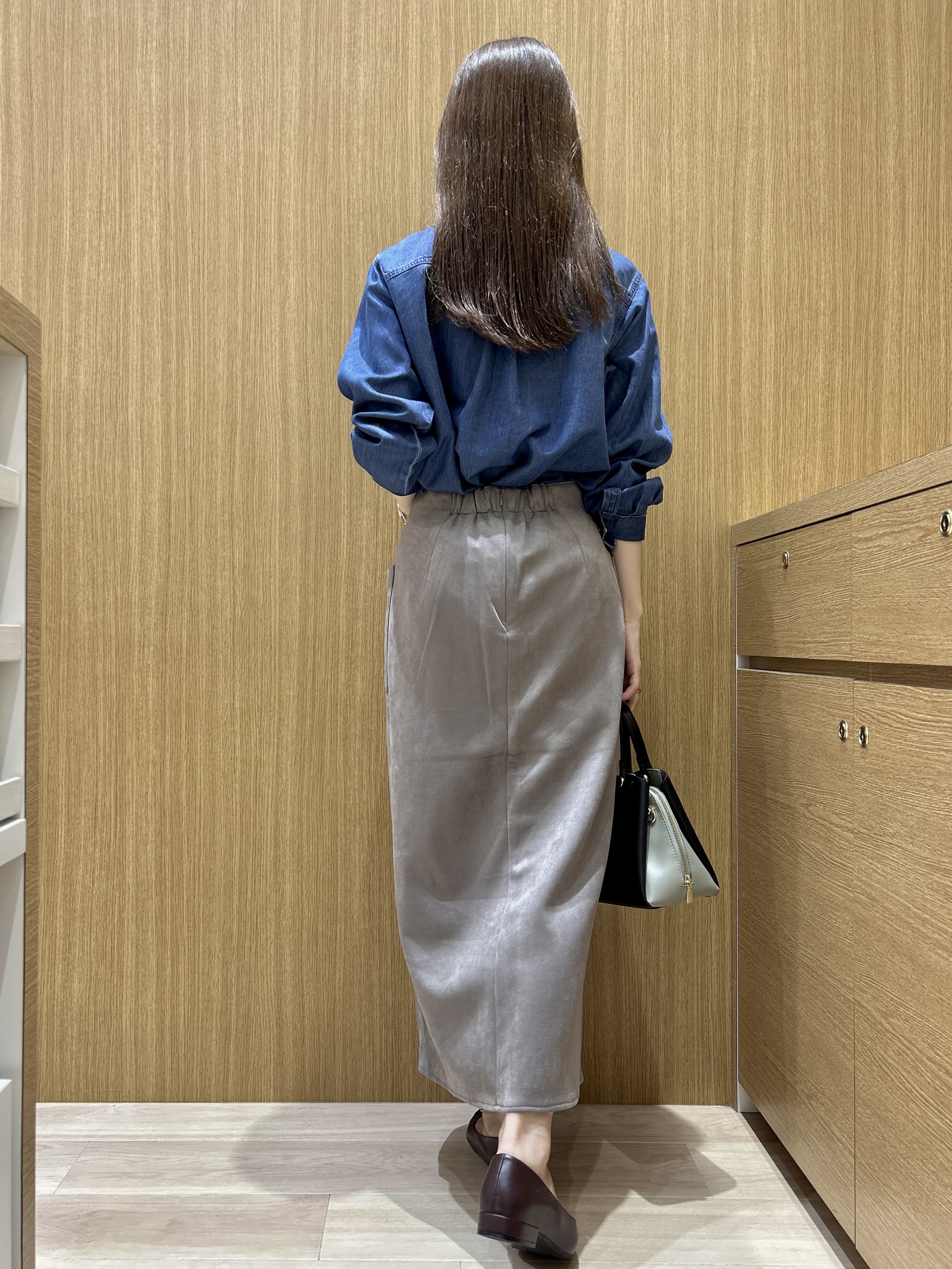 maiさんの「OPAQUE.CLIP｜デニムボウタイブラウス【洗濯機OK】」を使ったコーディネート