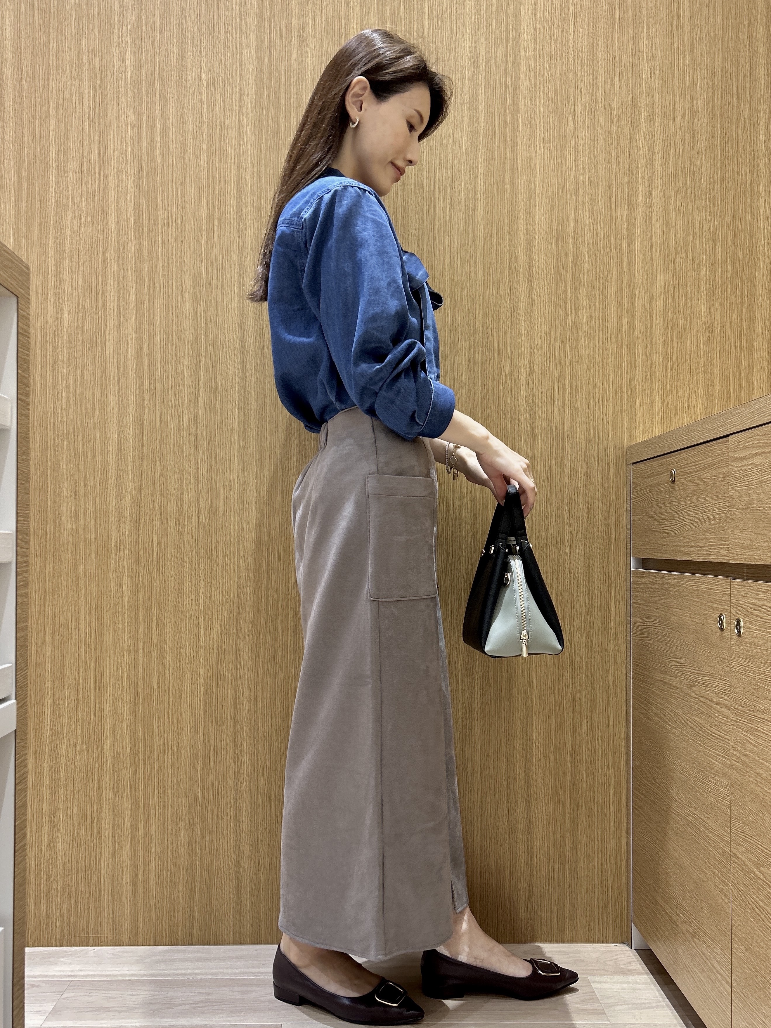 maiさんの「OPAQUE.CLIP｜デニムボウタイブラウス【洗濯機OK】」を使ったコーディネート
