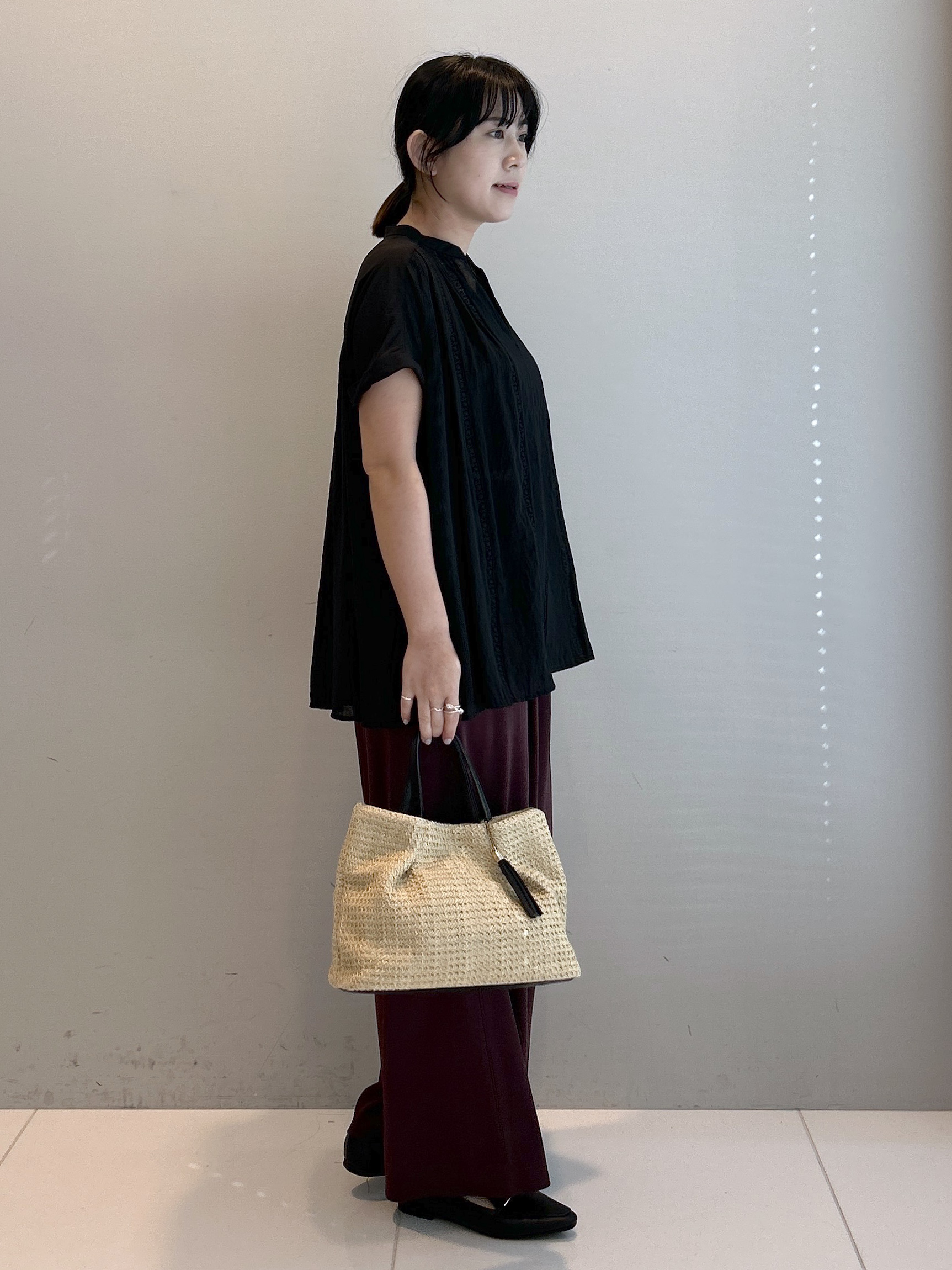 Hirokaさんの「grove｜【体系カバー◎】レースデザインスキッパーブラウス」を使ったコーディネート