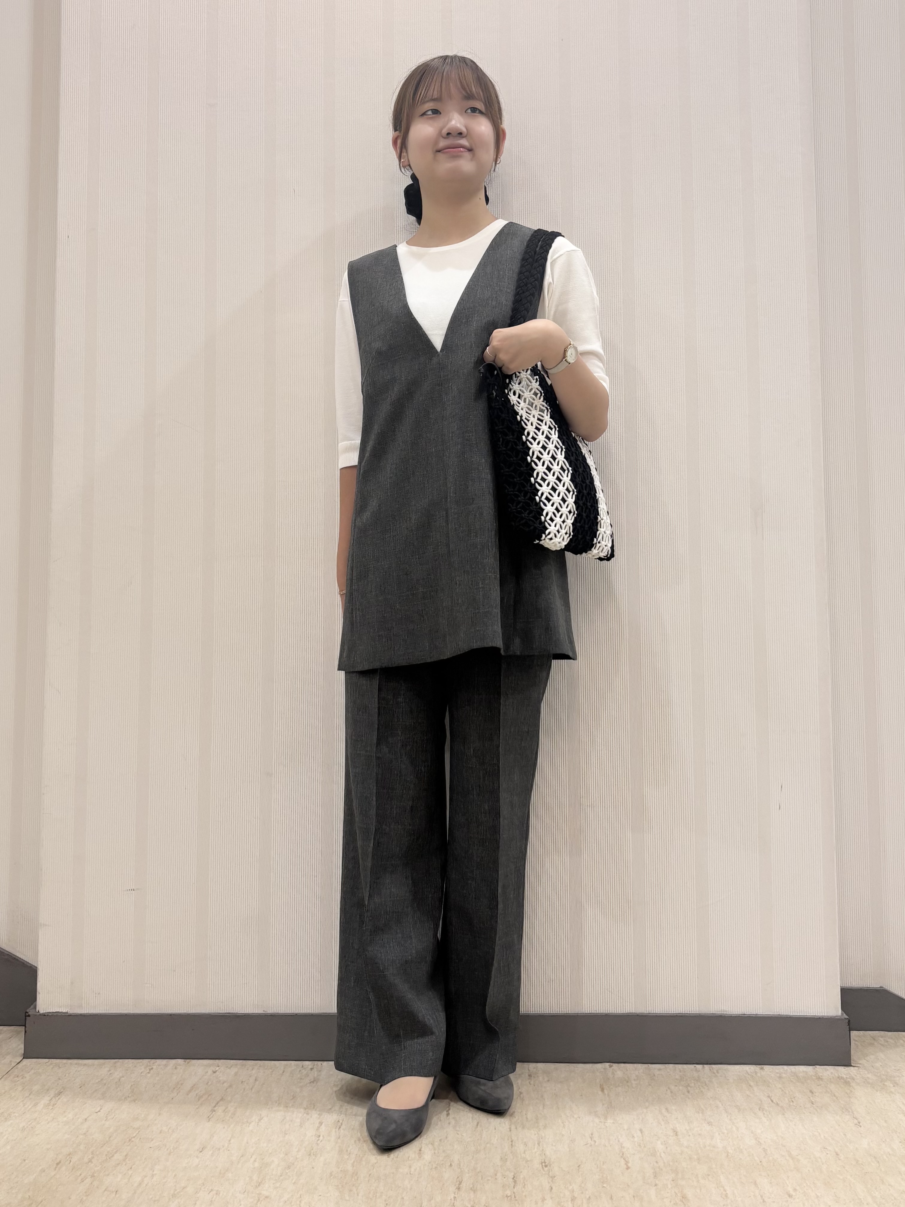 ちひさんの「INDIVI｜【UVケア／接触冷感】リネン風チェックストレートパンツ」を使ったコーディネート