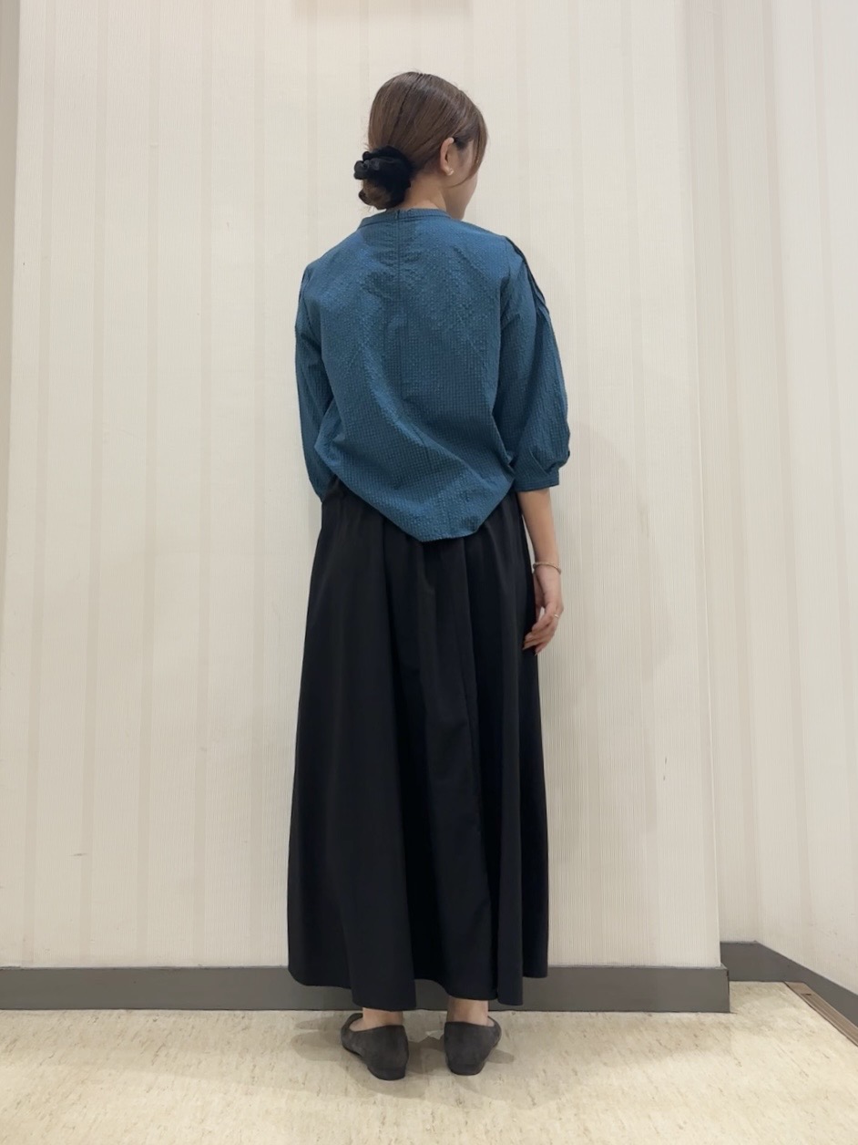 ちひさんの「INDIVI｜【UVケア／吸汗速乾】凹凸素材ミニスタンドトップス」を使ったコーディネート