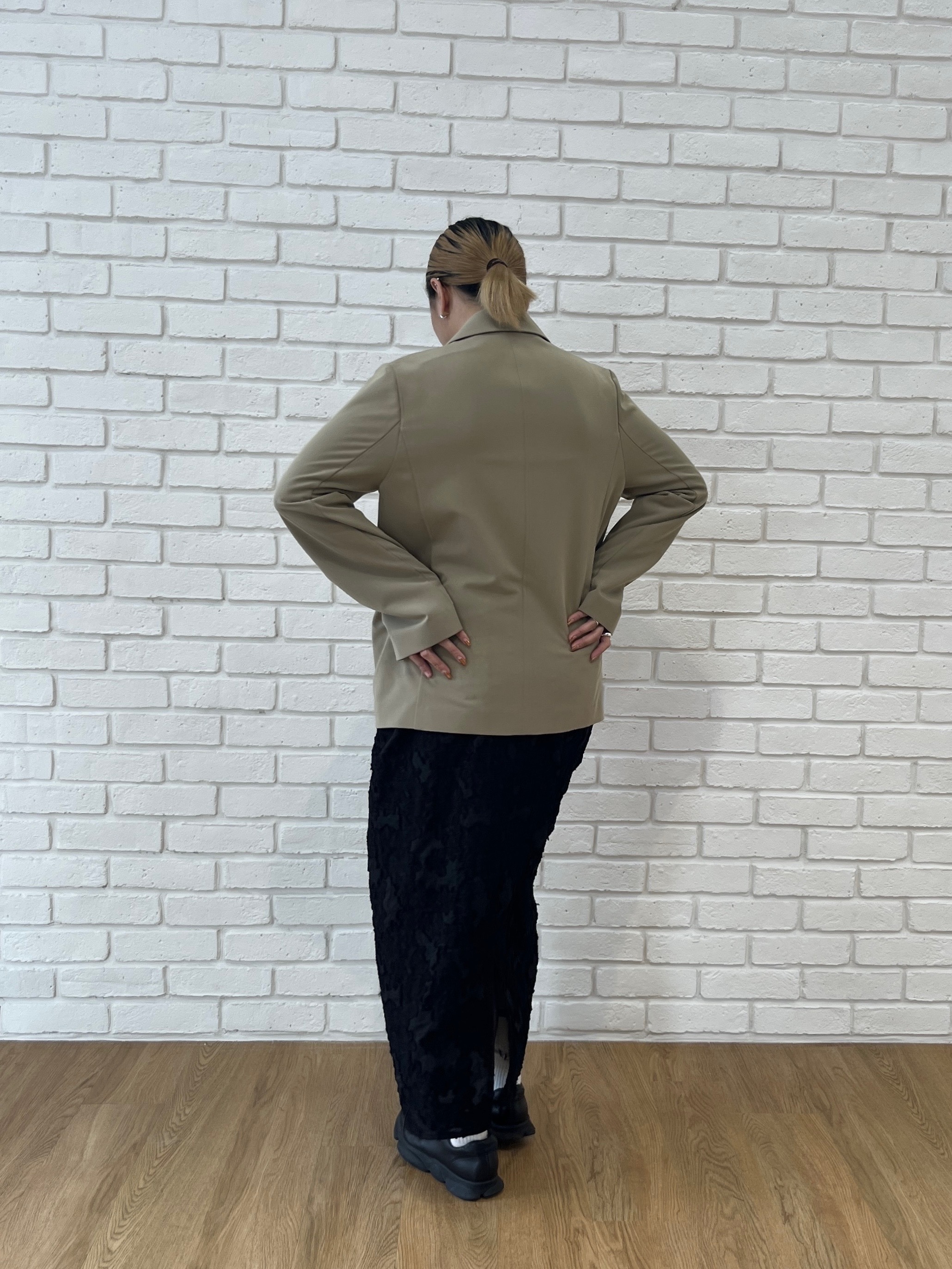 Harukaさんの「INDIVI｜Comfy Set Up｜ダブルブレストイージージャケット【セットアップ対応／通勤／カセット服】」を使ったコーディネート
