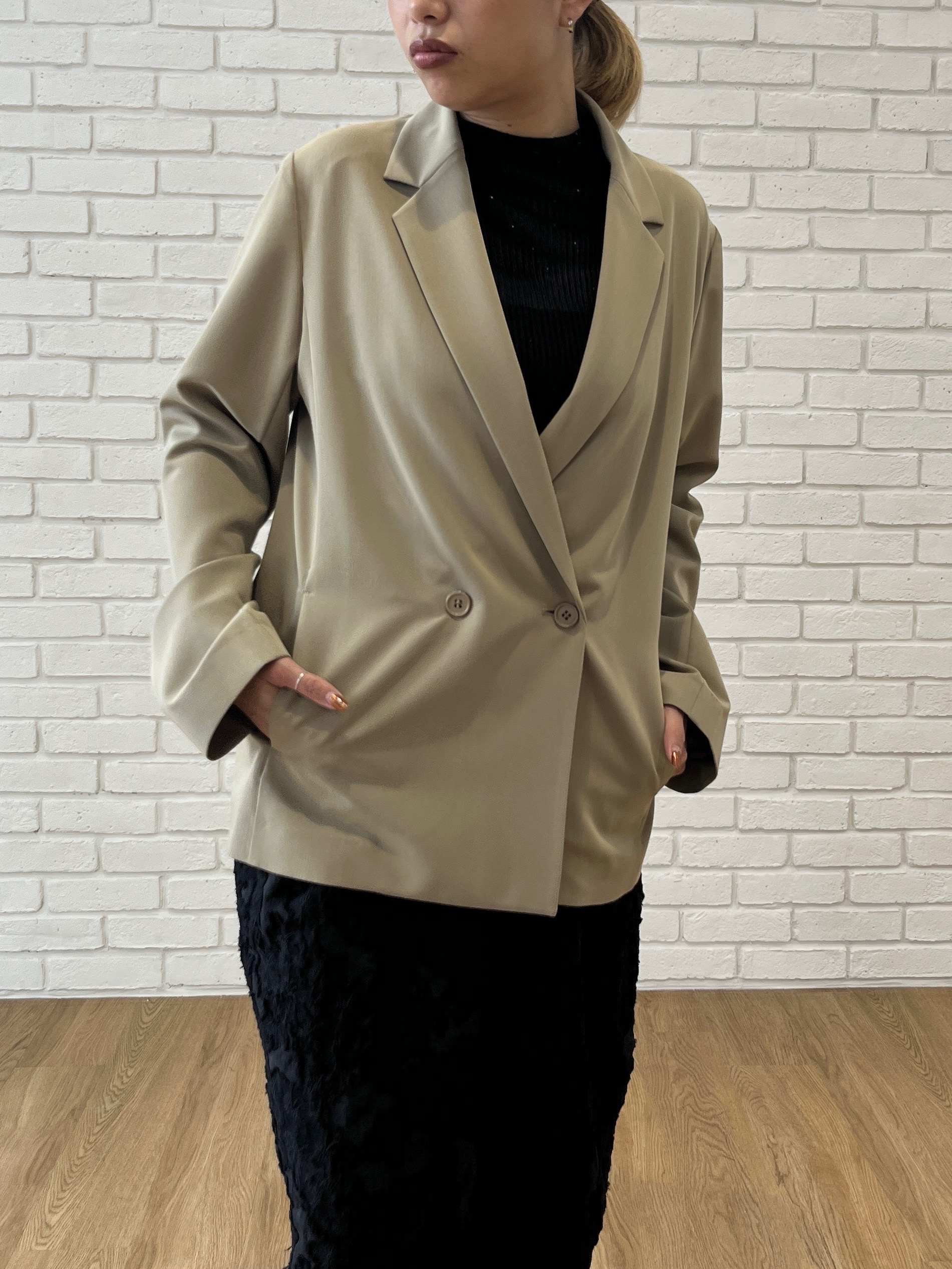 Harukaさんの「INDIVI｜Comfy Set Up｜ダブルブレストイージージャケット【セットアップ対応／通勤／カセット服】」を使ったコーディネート