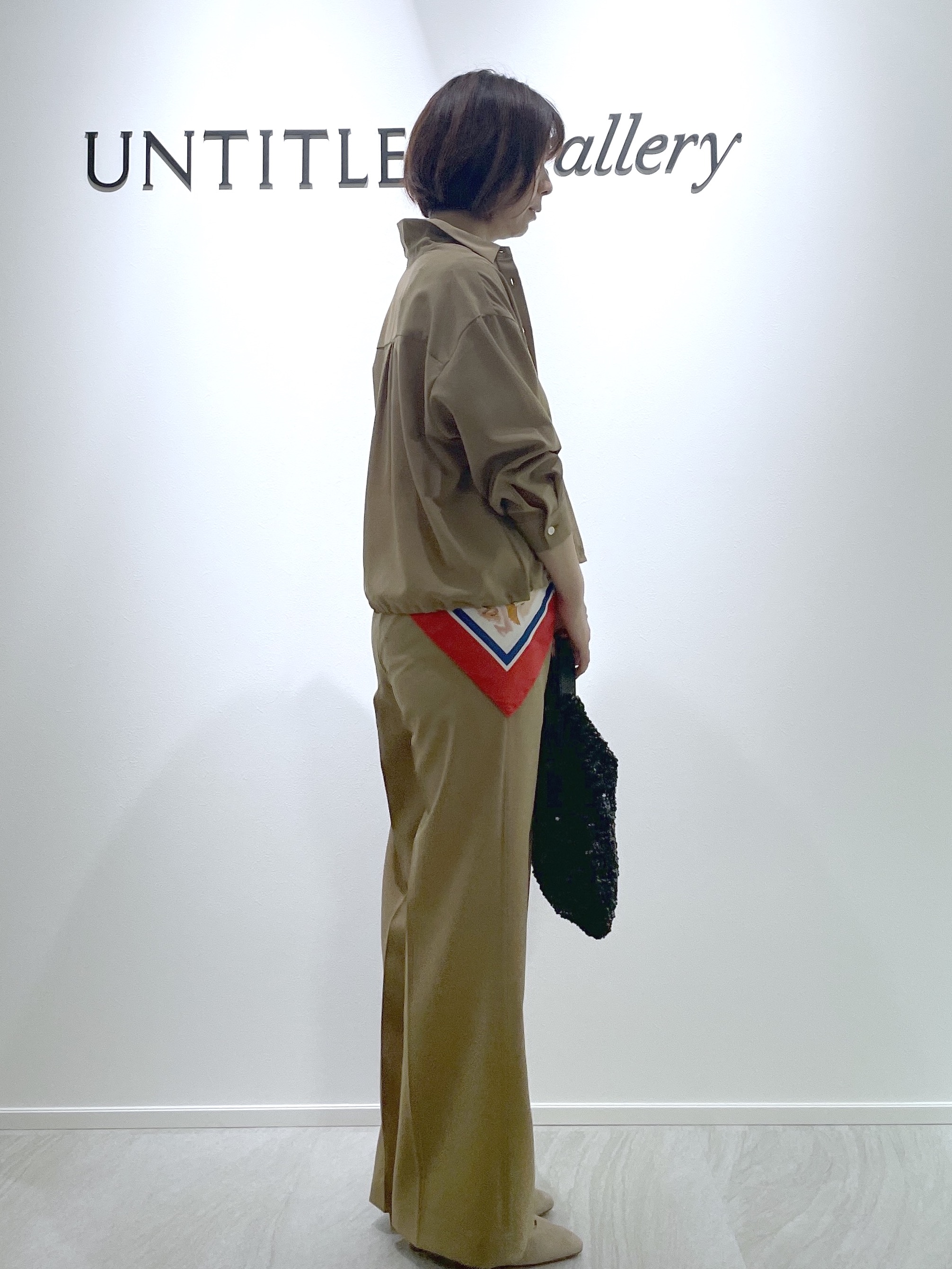 hanaさんの「UNTITLED｜【秋羽織り/セットアップ可/UVカット】エアリークールドロストシャツ」を使ったコーディネート