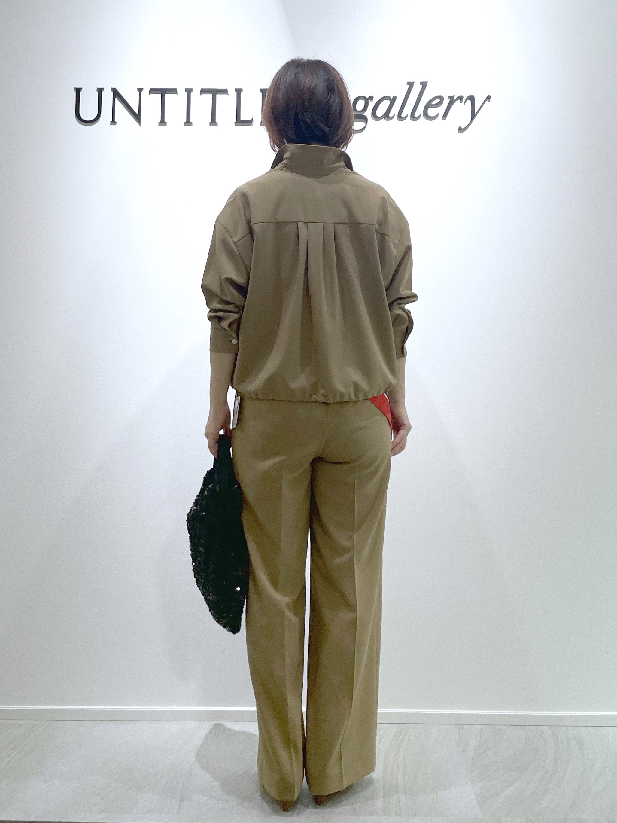 hanaさんの「UNTITLED｜【秋羽織り/セットアップ可/UVカット】エアリークールドロストシャツ」を使ったコーディネート