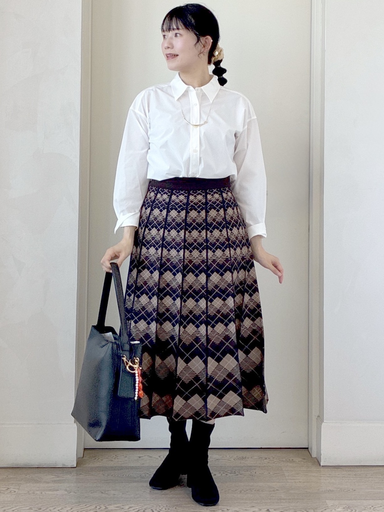  beni_gingerさんの「Reflect｜【羽織◎】オフボディシルエットシャツ」を使ったコーディネート