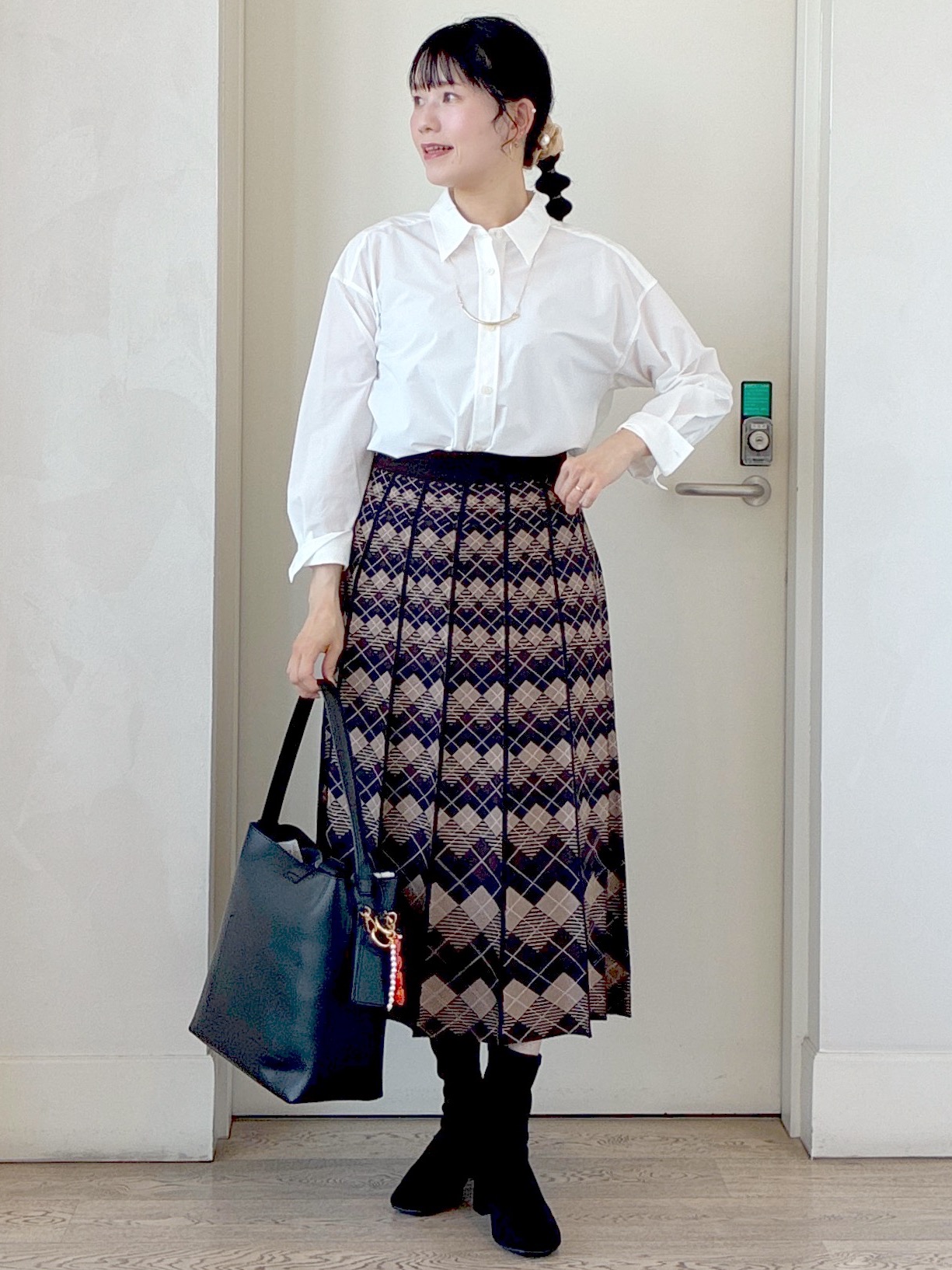  beni_gingerさんの「Reflect｜【羽織◎】オフボディシルエットシャツ」を使ったコーディネート