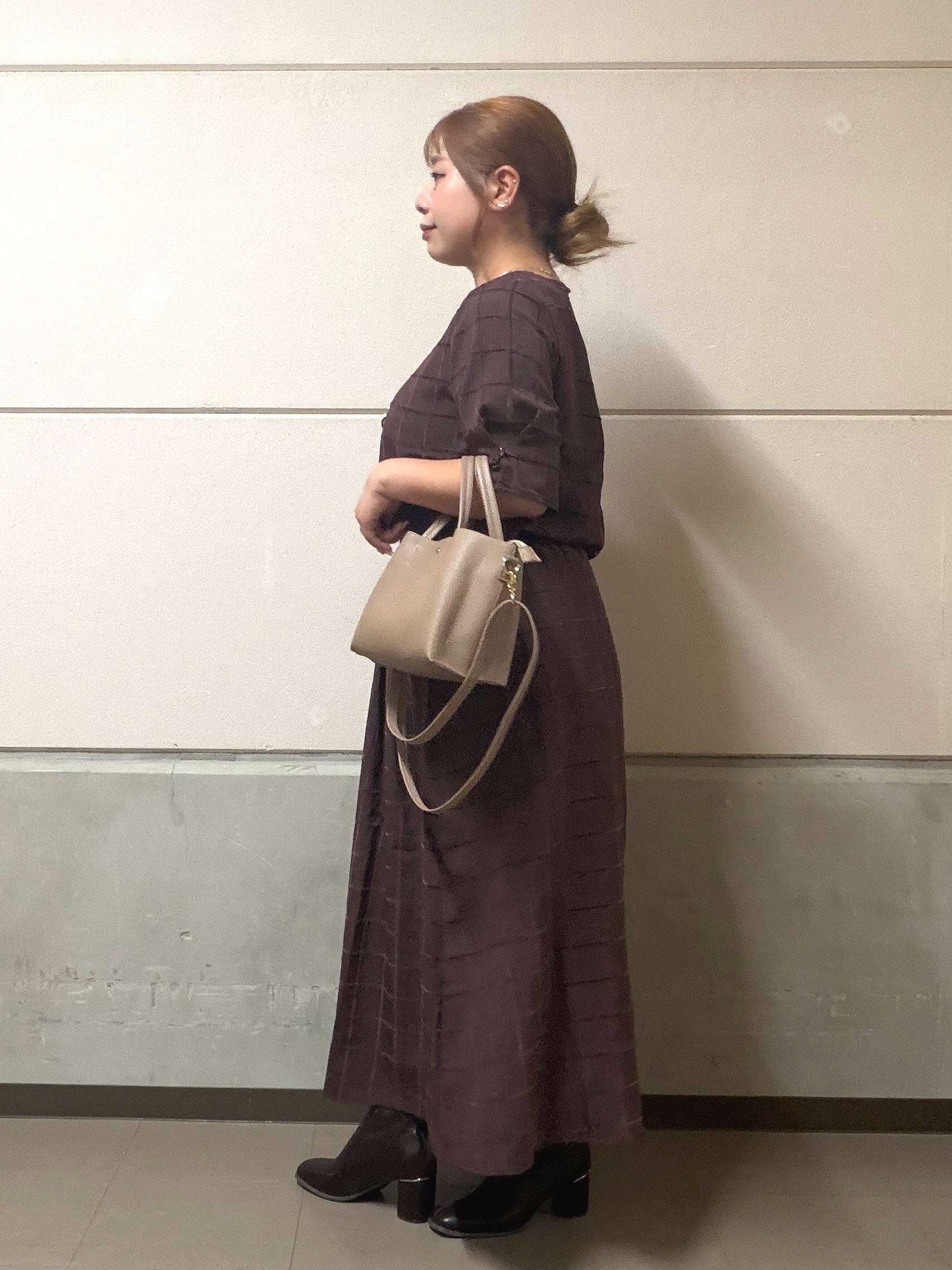 まちゃんなちゃんさんの「SHOO･LA･RUE｜【セットアップ可/S-LL】1枚で秋気分 モールチェックタックスリーブ ブラウス」を使ったコーディネート