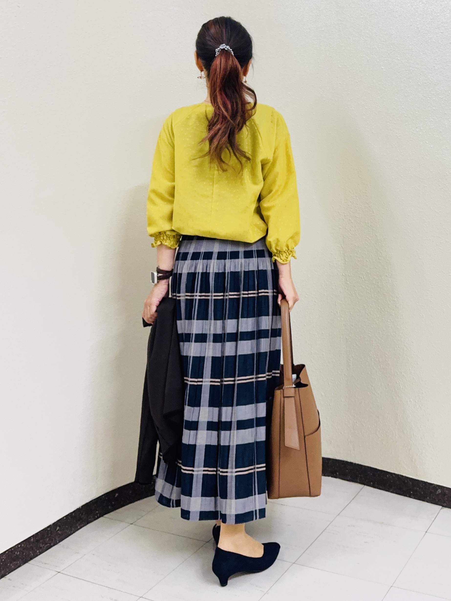 ⭐︎Eimi⭐︎さんの「Reflect｜タックデザイン ラグランスリーブブラウス」を使ったコーディネート