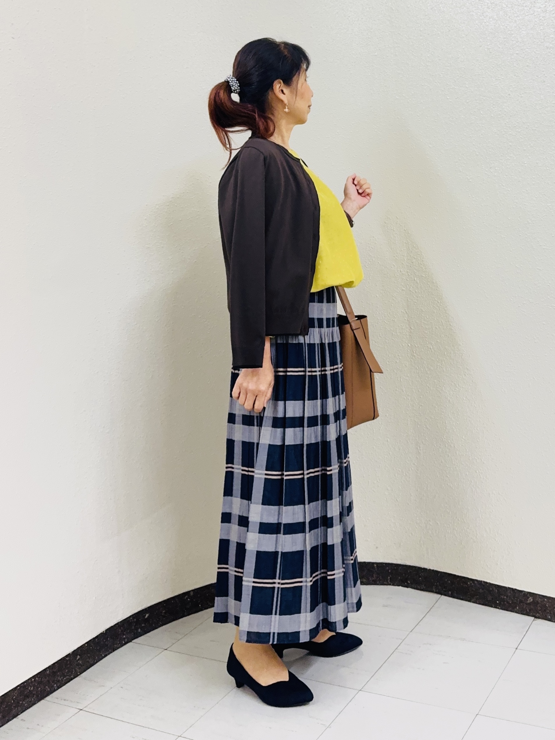 ⭐︎Eimi⭐︎さんの「Reflect｜タックデザイン ラグランスリーブブラウス」を使ったコーディネート