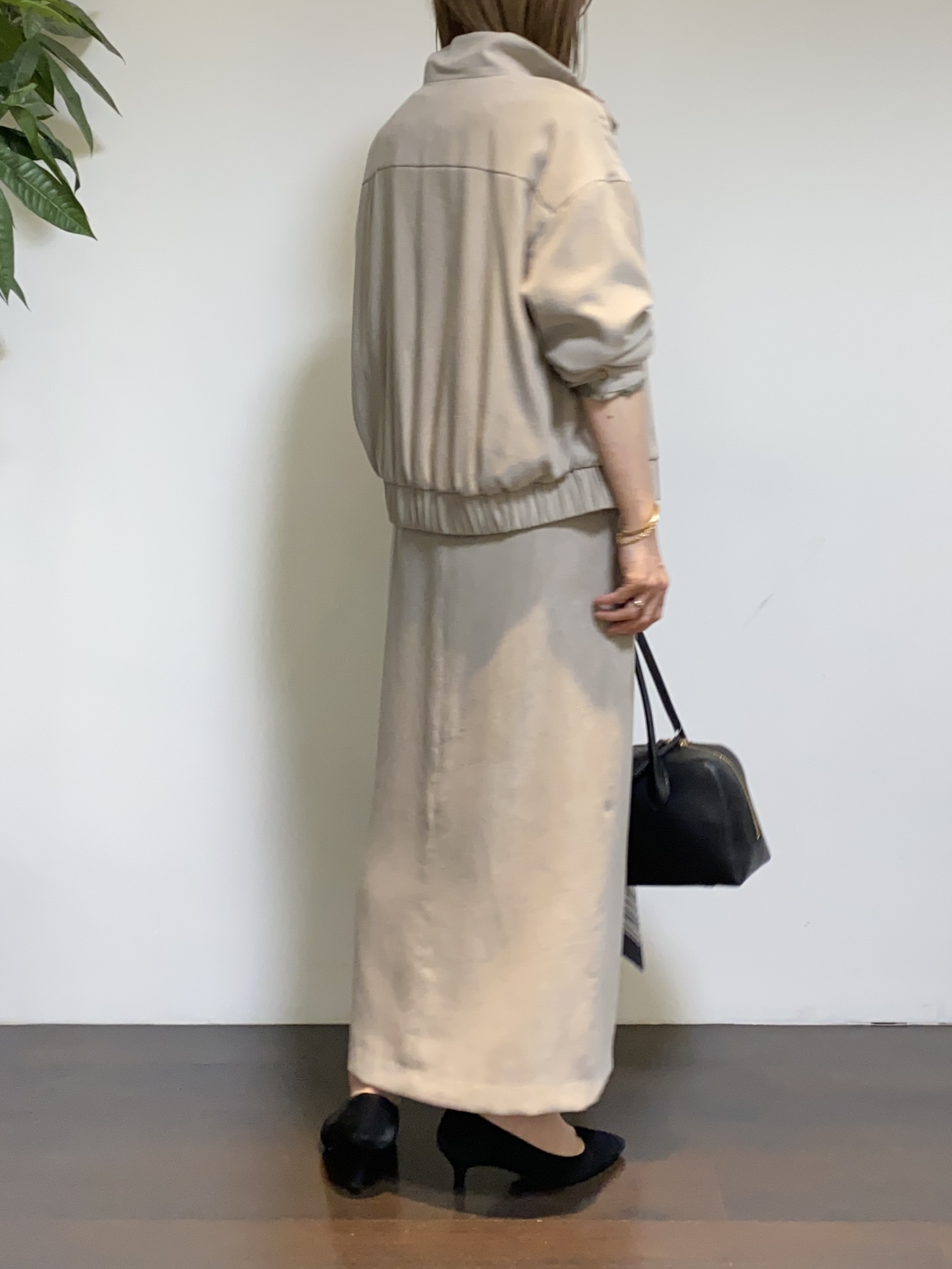 tomoさんの「UNTITLED｜【セットアップ可/秋ジャケット】スエードライクブルゾン」を使ったコーディネート
