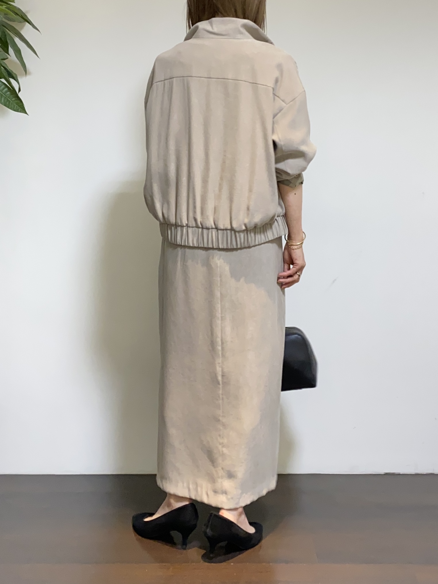 tomoさんの「UNTITLED｜【セットアップ可/秋ジャケット】スエードライクブルゾン」を使ったコーディネート
