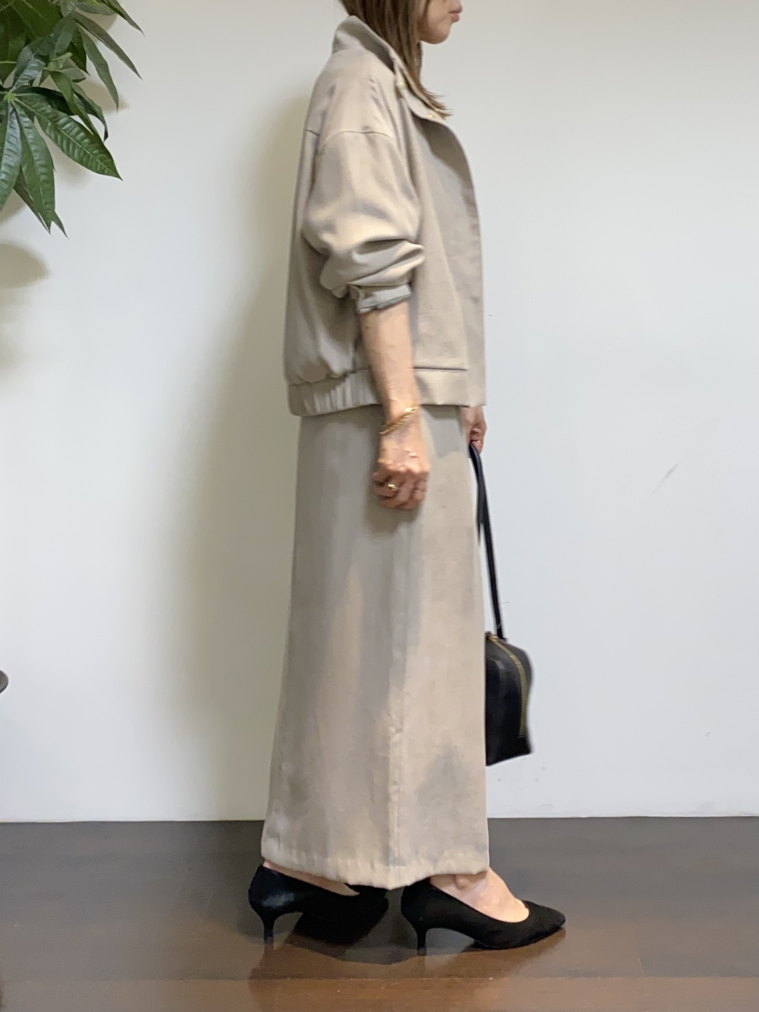 tomoさんの「UNTITLED｜【セットアップ可/秋ジャケット】スエードライクブルゾン」を使ったコーディネート