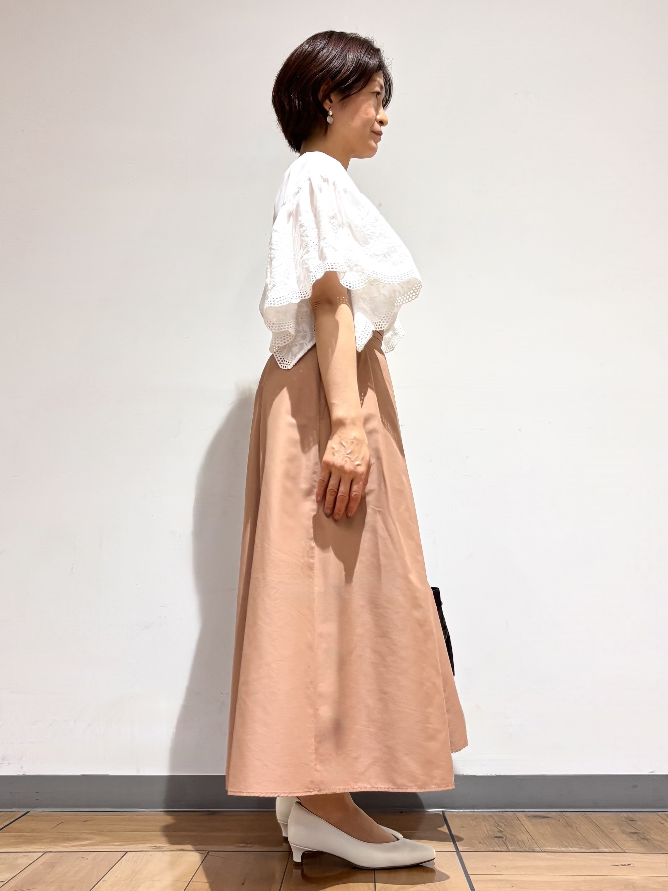 hamaさんの「Reflect｜【通勤◎】スカラップレーススリーブ ブラウス」を使ったコーディネート