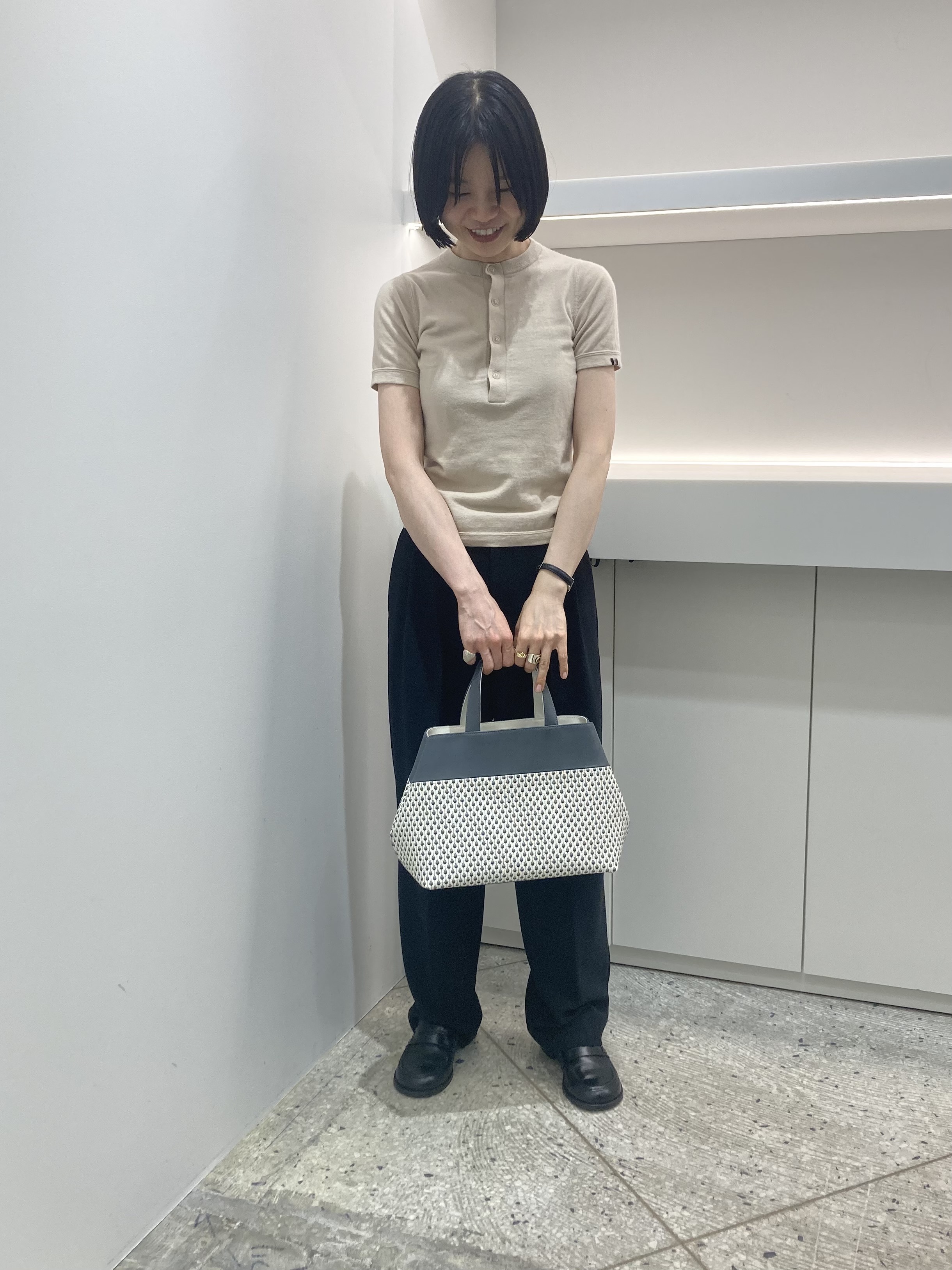 Oさんの「HIROKO HAYASHI｜STILLA（スティラ）ハンドトートバッグ」を使ったコーディネート