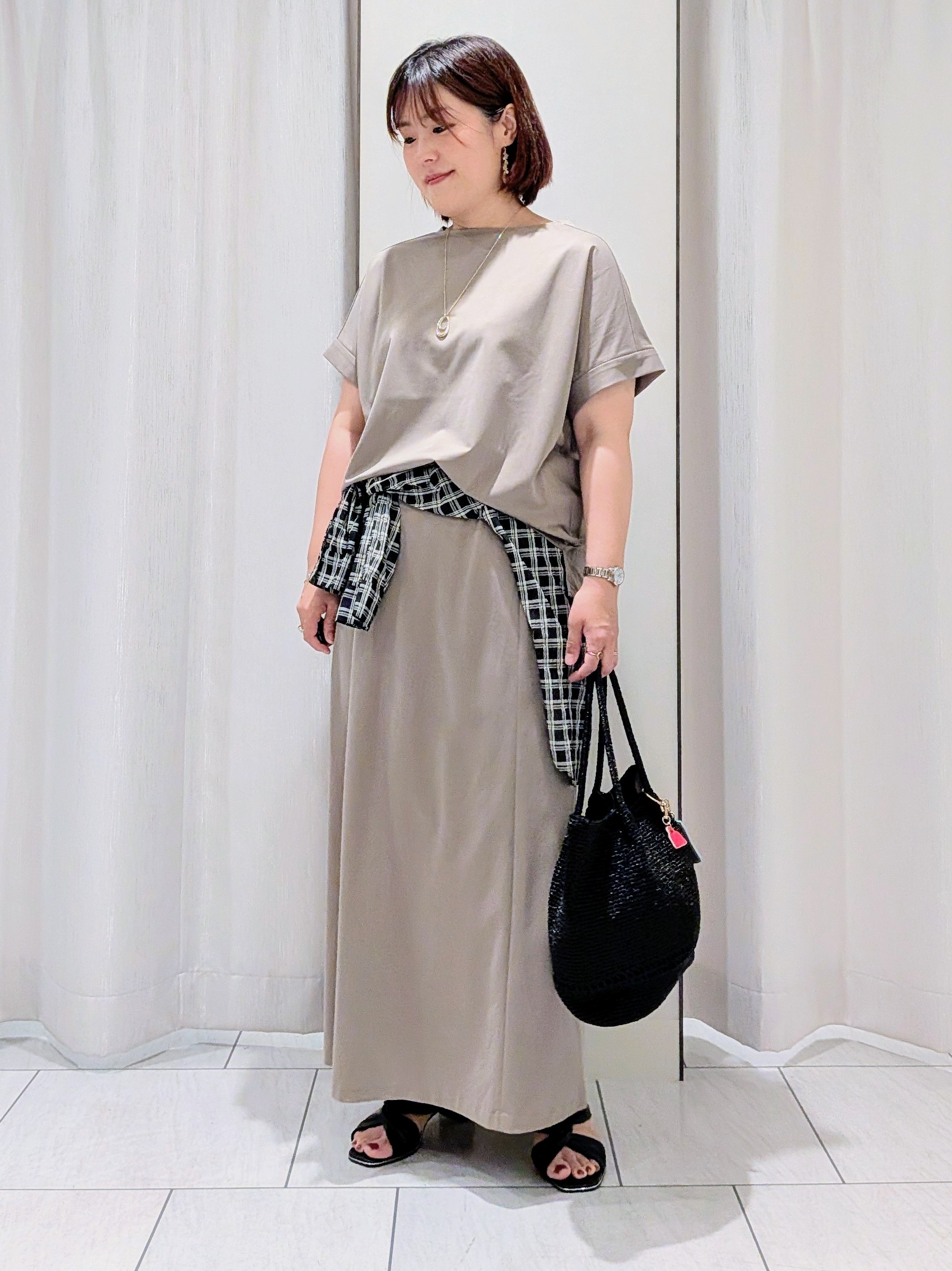 Onumaさんの「UNTITLED｜【秋映え/羽織り】シアーチェックシャツブラウス」を使ったコーディネート