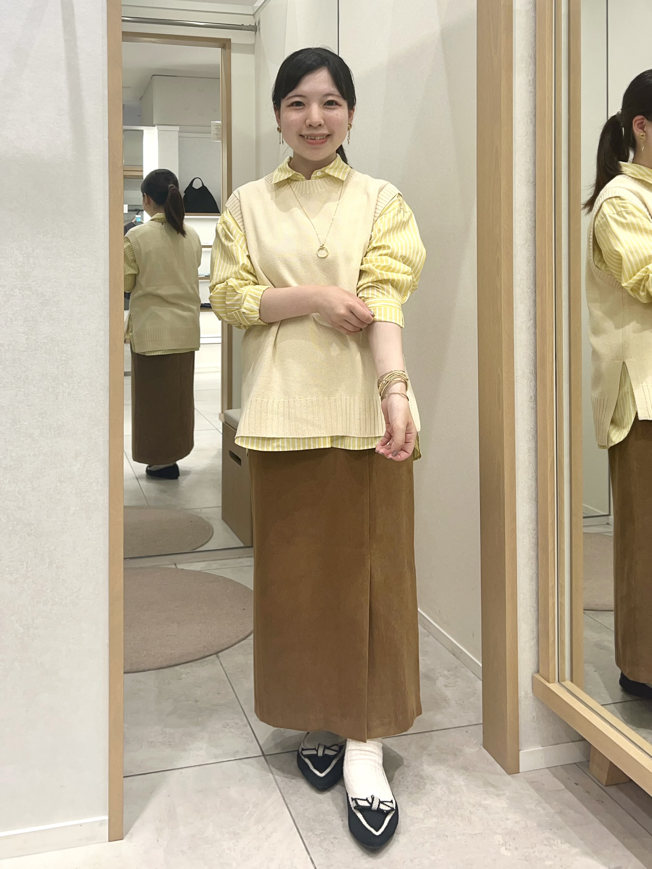 Mitsukiさんの「UNTITLED｜【6色色展開/コットン100】カラーベーシックシャツ」を使ったコーディネート