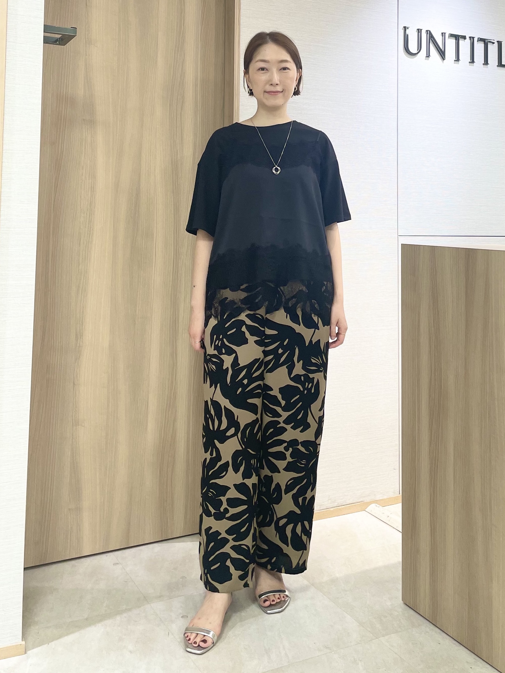 aliceさんの「UNTITLED｜【1枚でもセットでも】レースキャミ付きプルオーバー」を使ったコーディネート