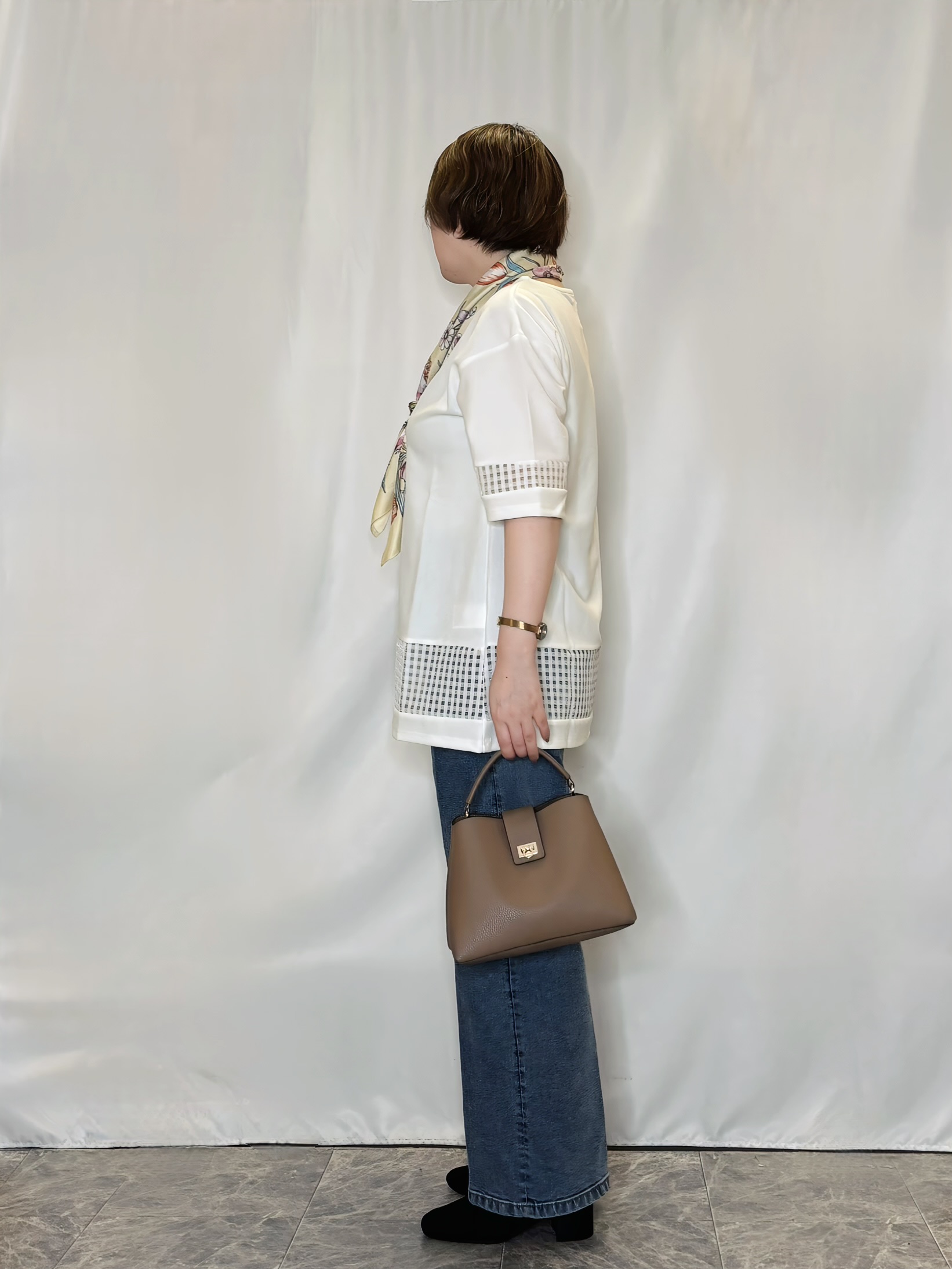 たみさんの「SHOO･LA･RUE｜【S-LL】上品に体型カバー 大人のシアーチェックチュニック」を使ったコーディネート