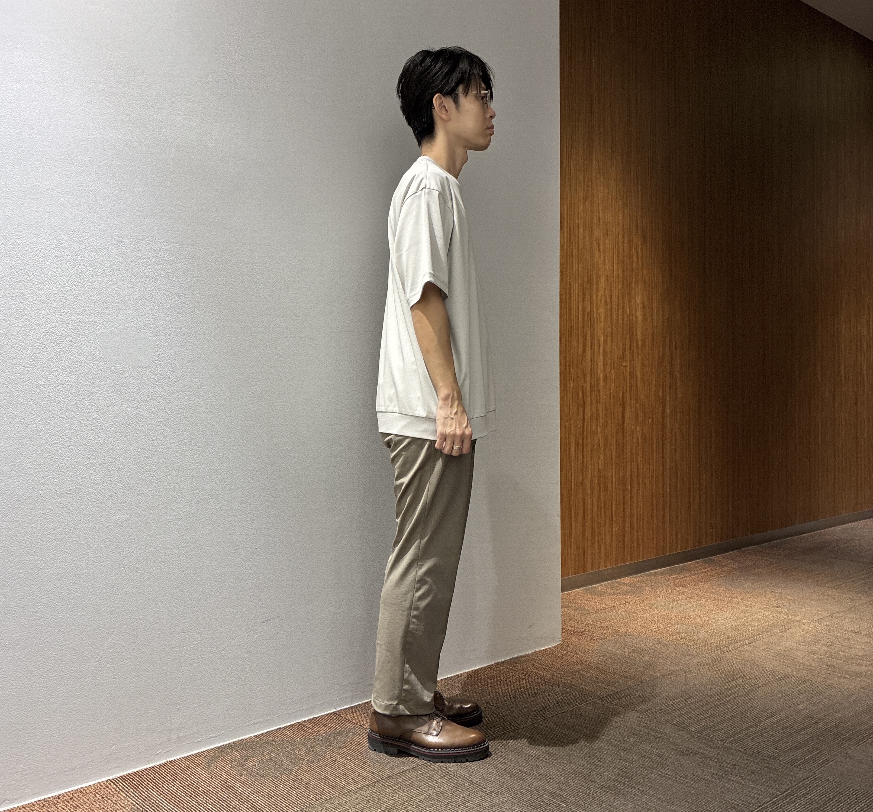 わいずみさんの「TAKEO KIKUCHI｜3Dナイロンストレッチ　スタンドカラーブルゾン」を使ったコーディネート