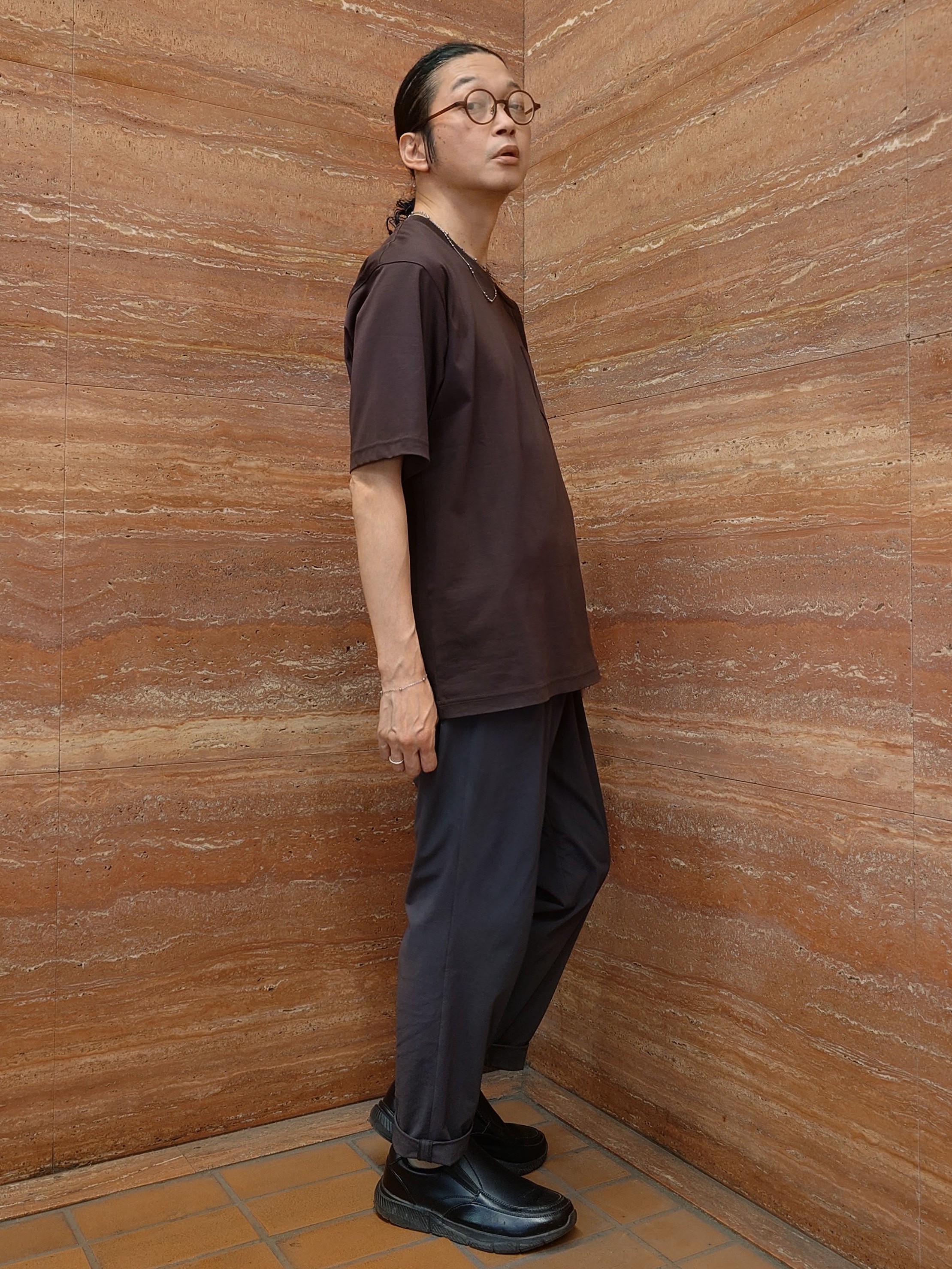 かしげるさんの「TAKEO KIKUCHI｜【BOWLER HAT LABEL】アイスクリアコットンボーラーハットウォーカー 半袖ポケT」を使ったコーディネート