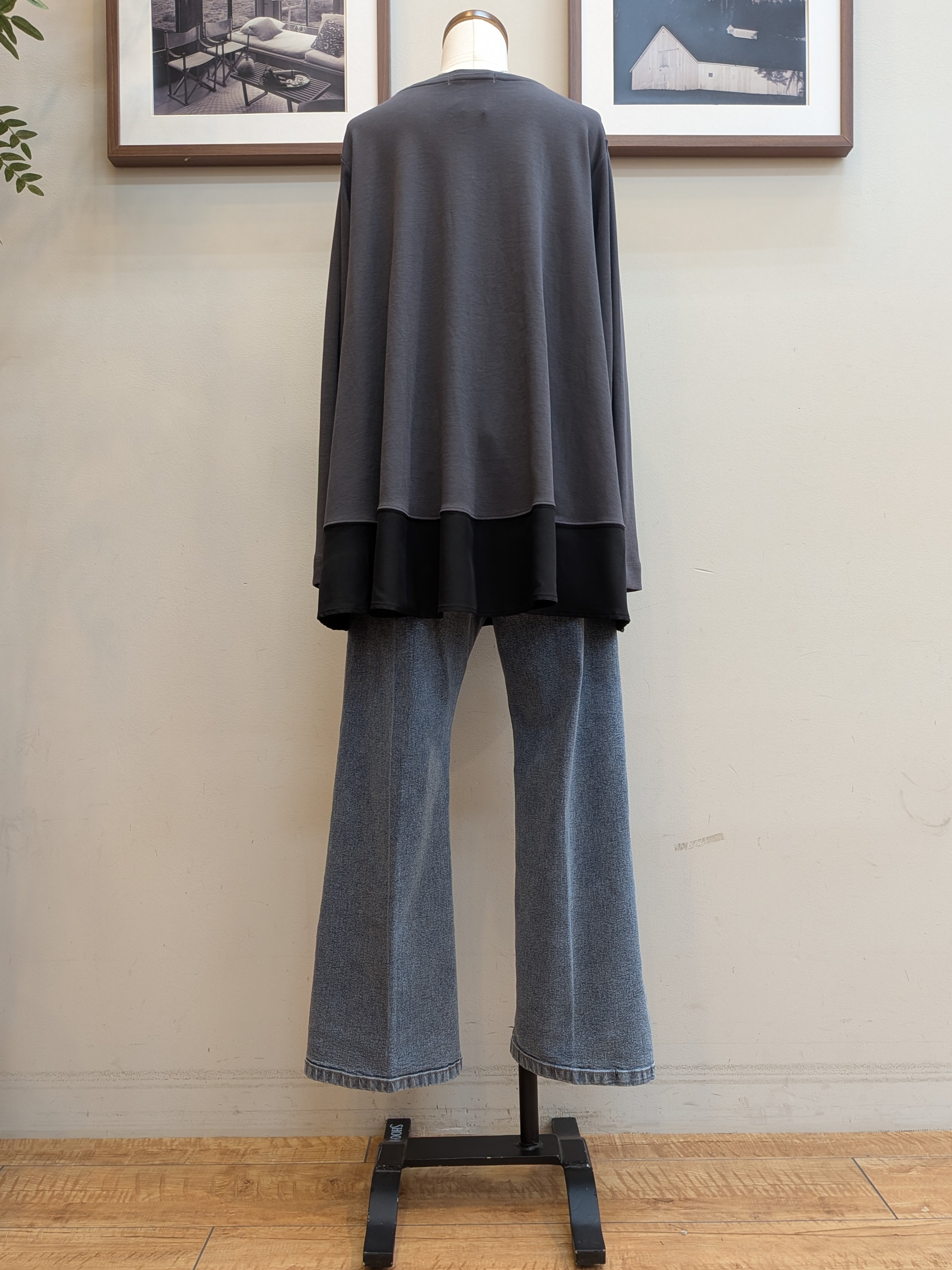 うっちーさんの「SHOO･LA･RUE｜【通気性〇/S-LL/洗濯機可】大人のきちんとベーシックシャツ」を使ったコーディネート