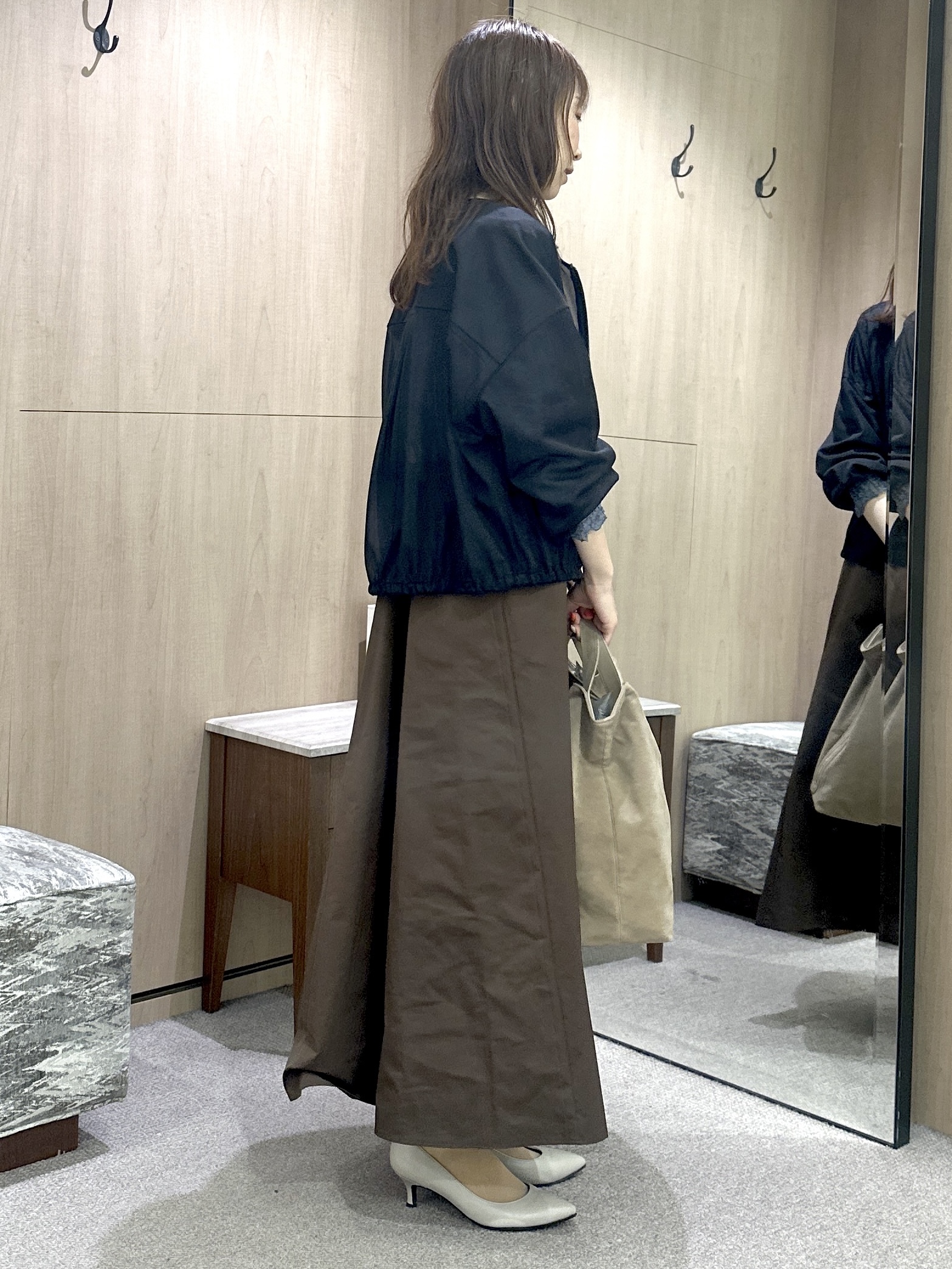 Miwaさんの「UNTITLED｜【秋羽織り/ジップ】トリコットシアーブラウス」を使ったコーディネート