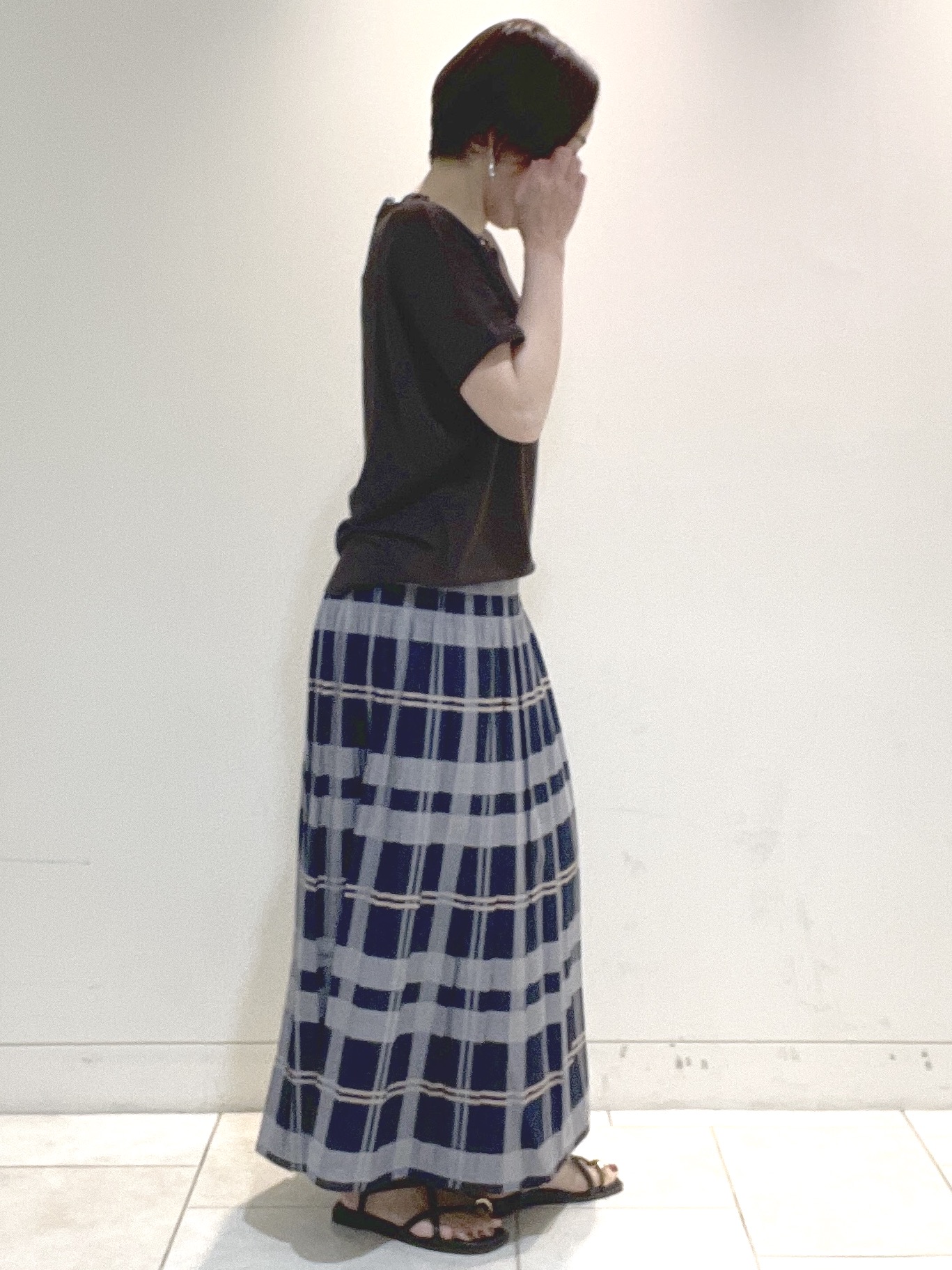 フミさんの「Reflect｜【二の腕カバー／手洗い可】ネックレース フレンチスリーブニット」を使ったコーディネート