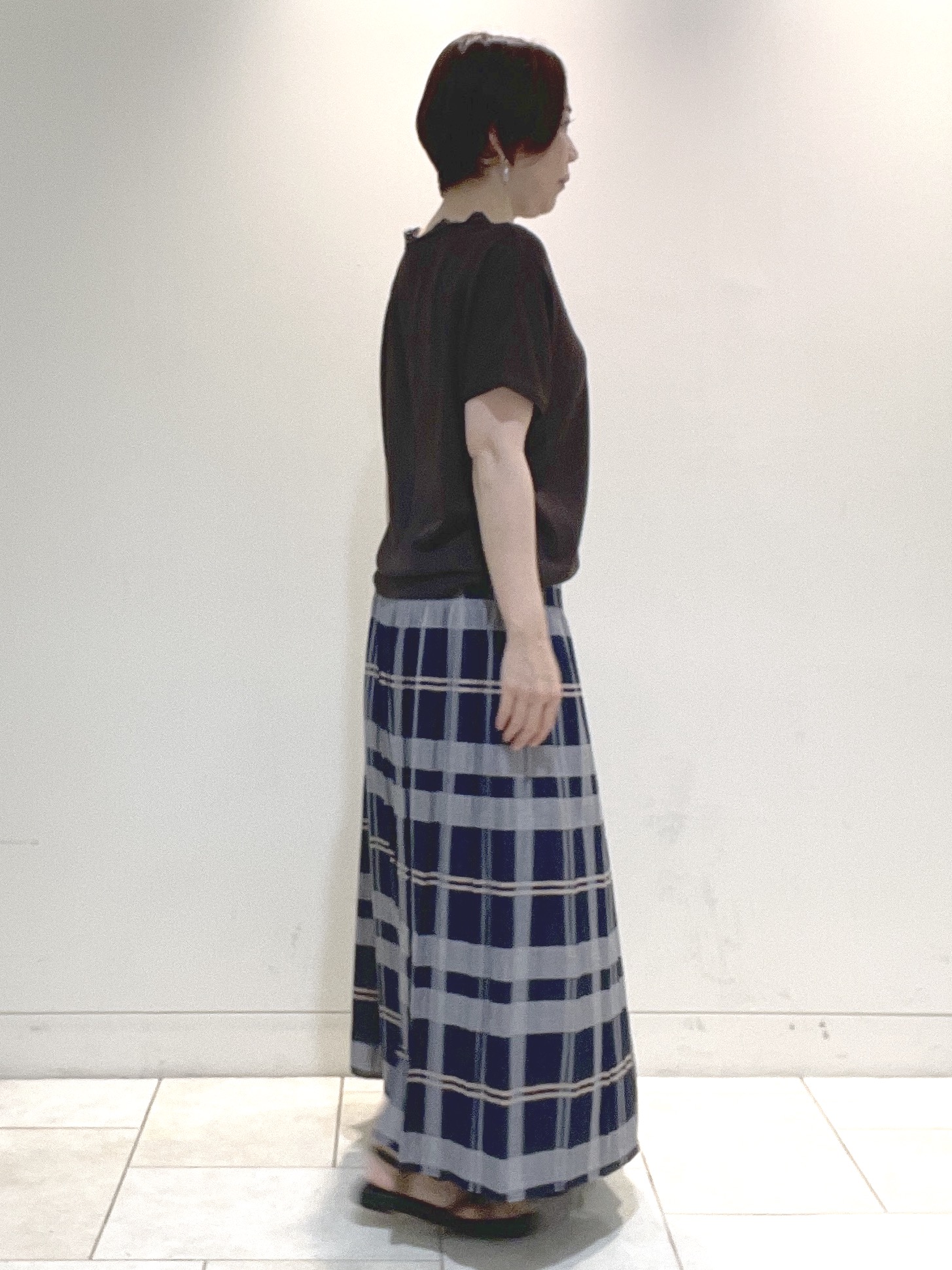 フミさんの「Reflect｜【二の腕カバー／手洗い可】ネックレース フレンチスリーブニット」を使ったコーディネート