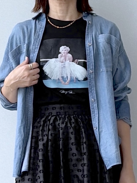 yoshikadoさんの「DRESSTERIOR｜【別注】マリリンモンロー/カラープリントTシャツ」を使ったコーディネート
