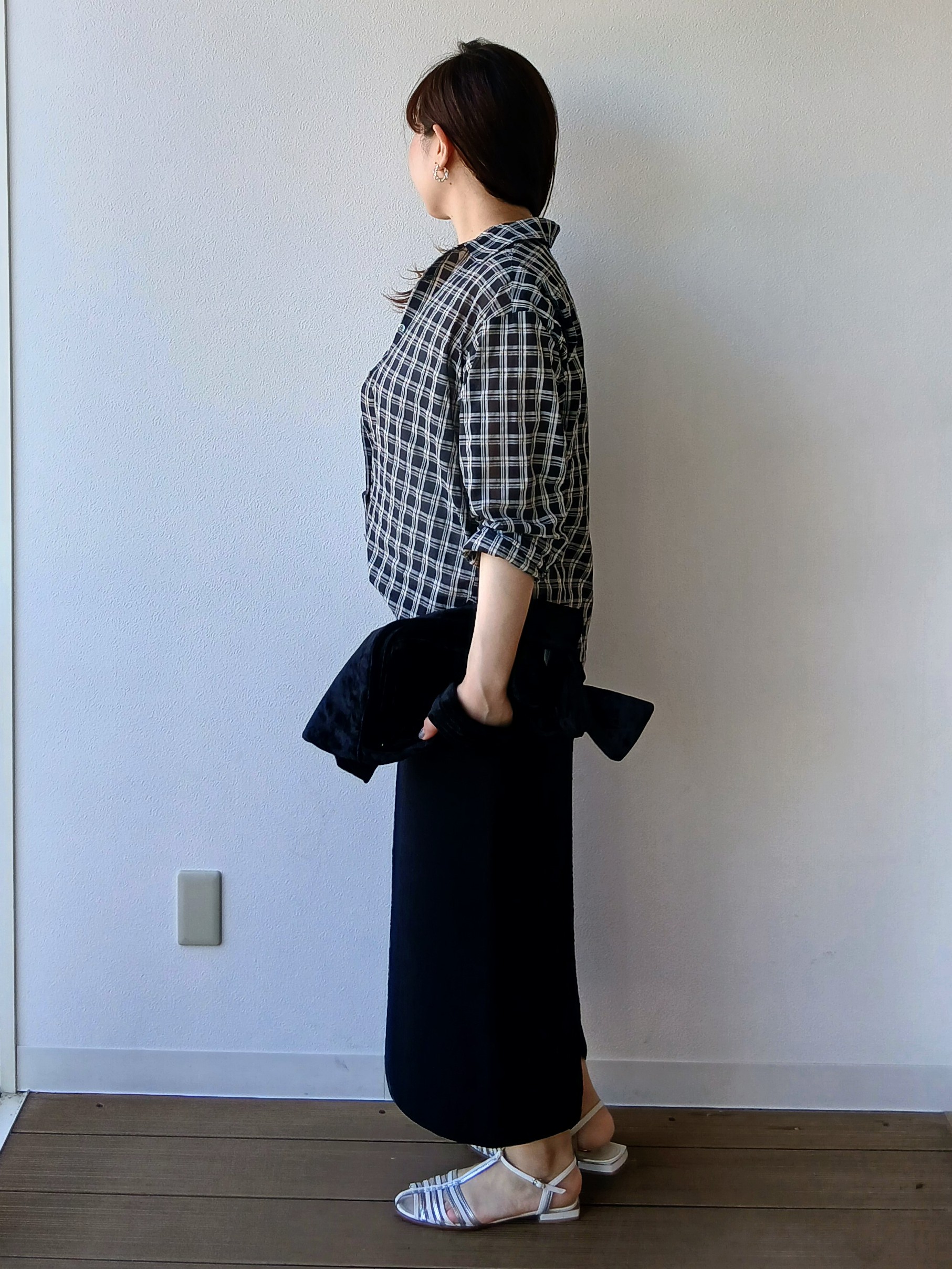なみきさんの「UNTITLED｜【秋映え/羽織り】シアーチェックシャツブラウス」を使ったコーディネート
