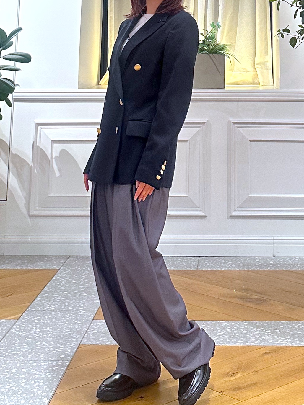 なべこさんの「DRESSTERIOR｜ウールブレンド ブレザー」を使ったコーディネート
