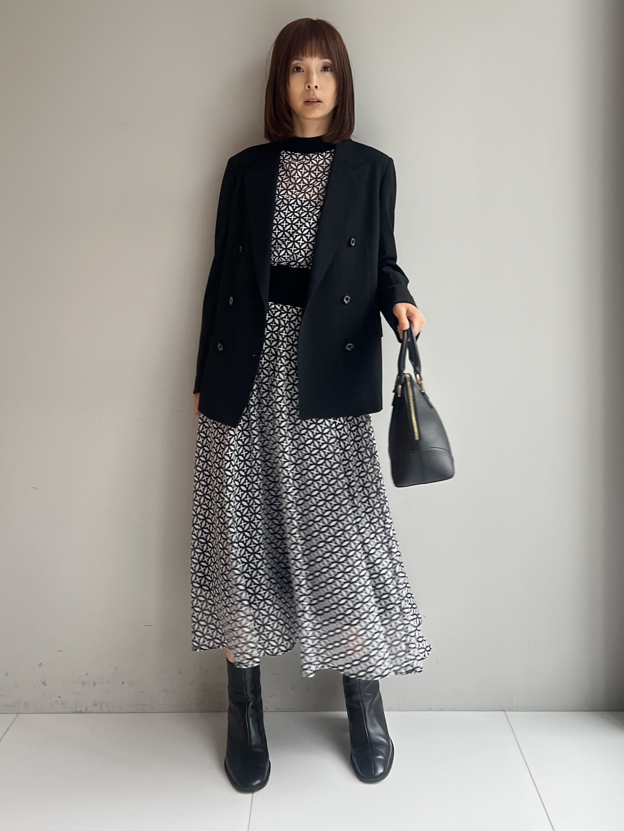 misaさんの「DRESSTERIOR｜◆mica della valle（ミカデラヴァッレ）Katia ハンドバッグ」を使ったコーディネート